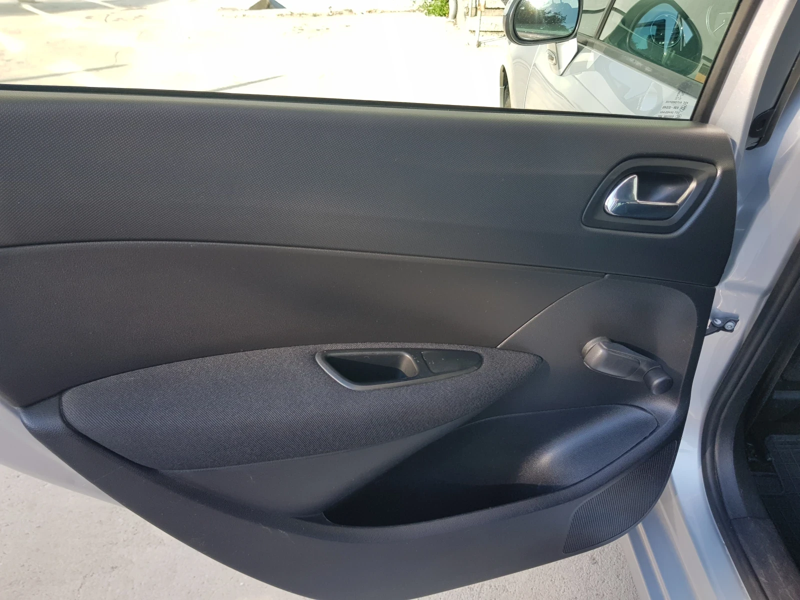 Peugeot 308 1.6HDI - изображение 6