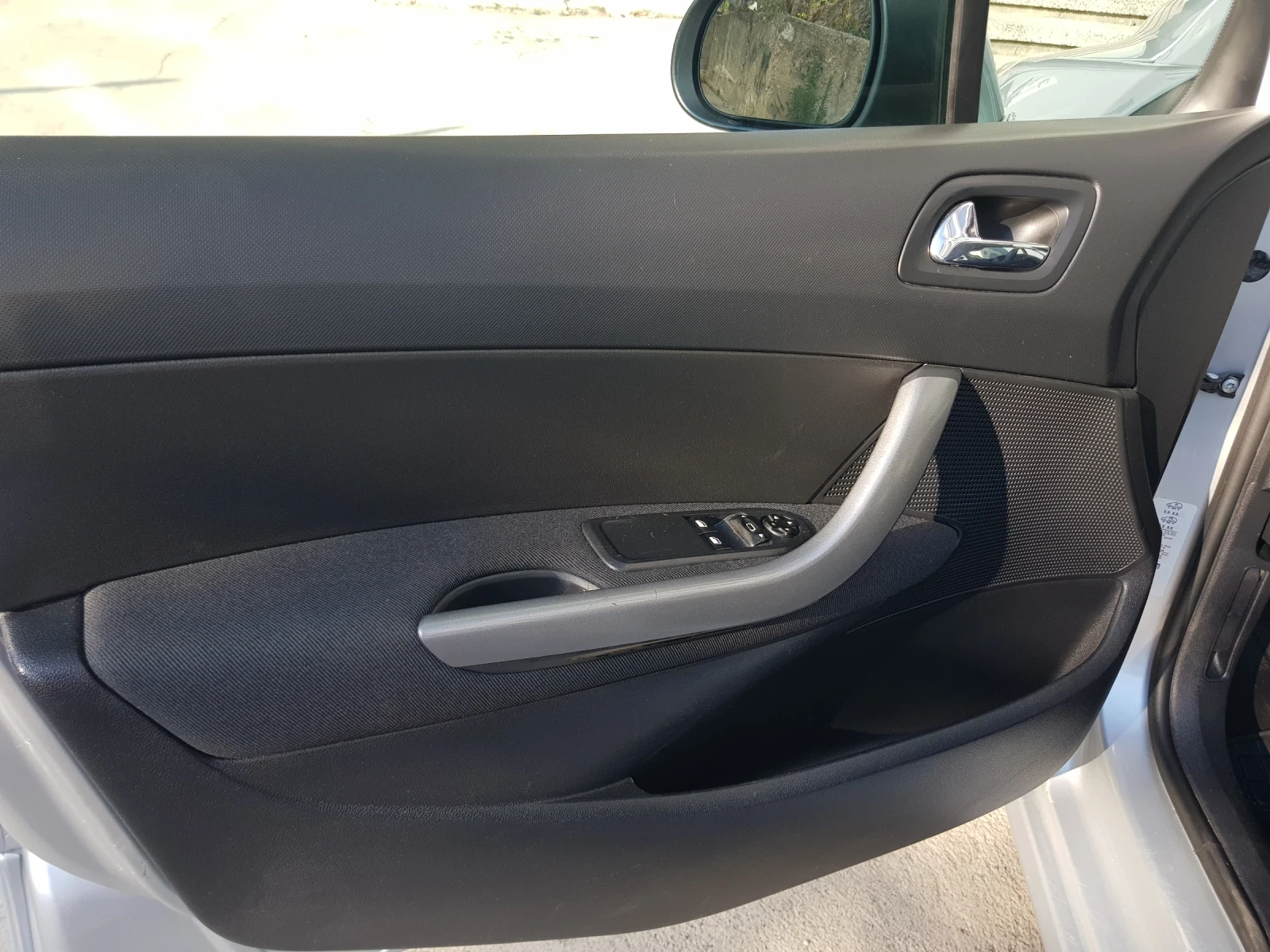 Peugeot 308 1.6HDI - изображение 7