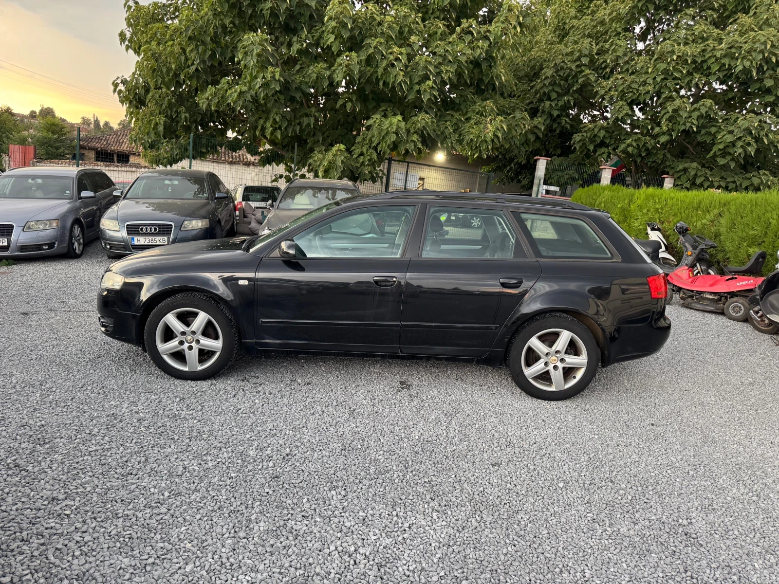 Audi A4 1.9тди 105 автомат - изображение 8