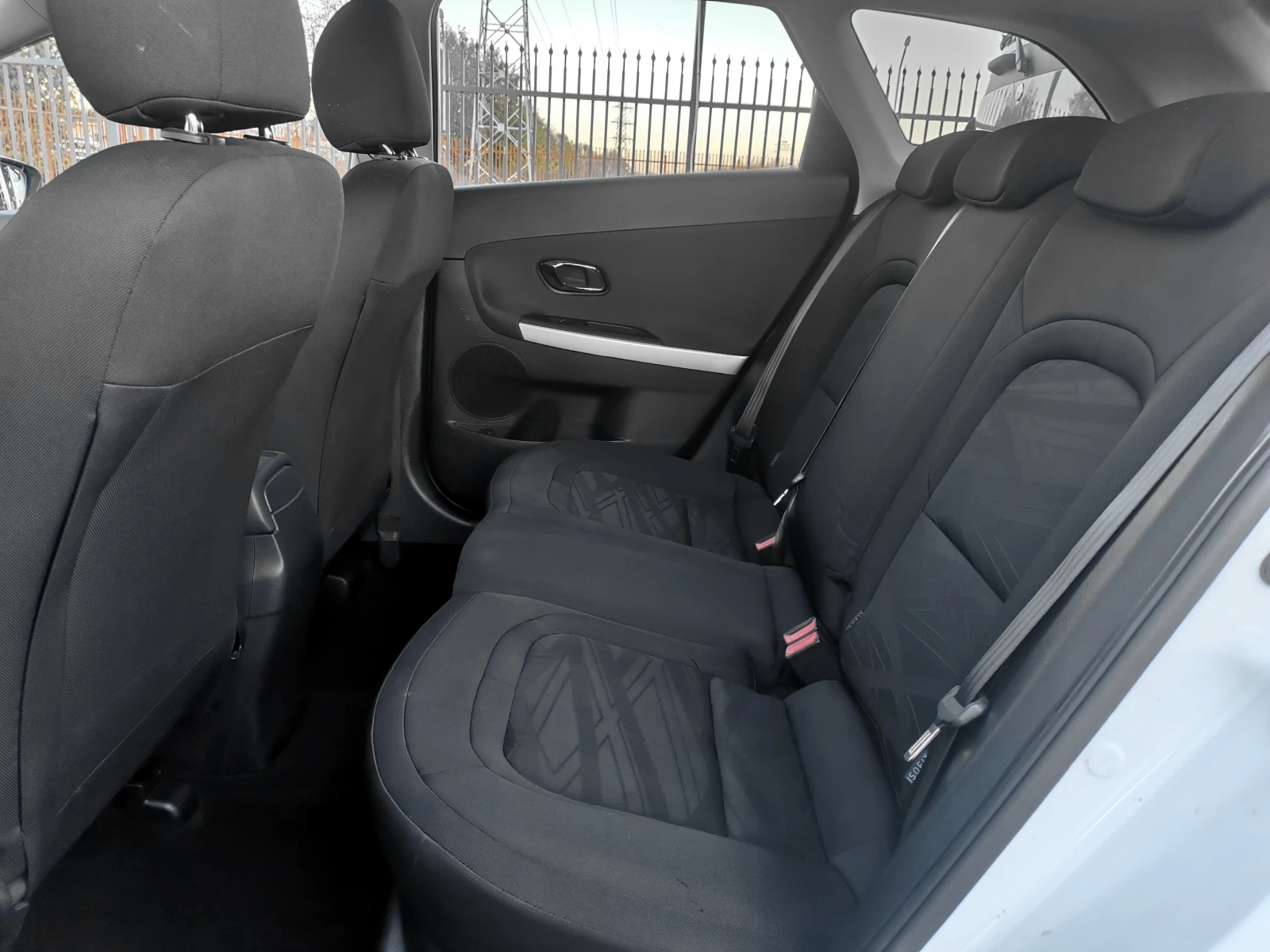 Kia Ceed 1.6 CRDi | Mobile.bg   15