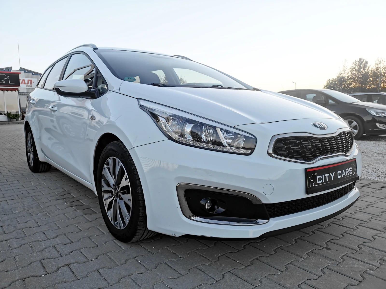 Kia Ceed 1.6 CRDi | Mobile.bg   6