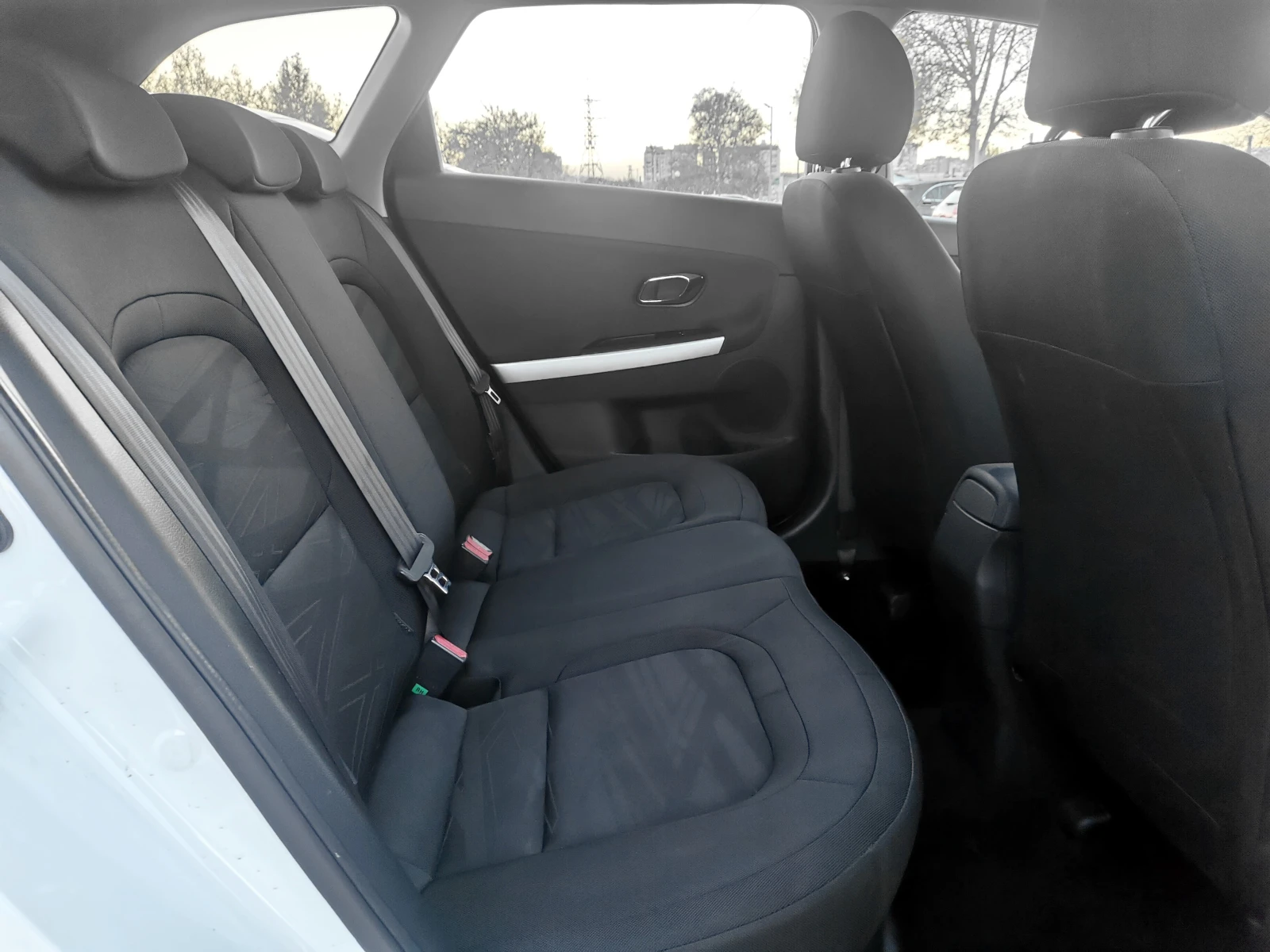 Kia Ceed 1.6 CRDi | Mobile.bg   16