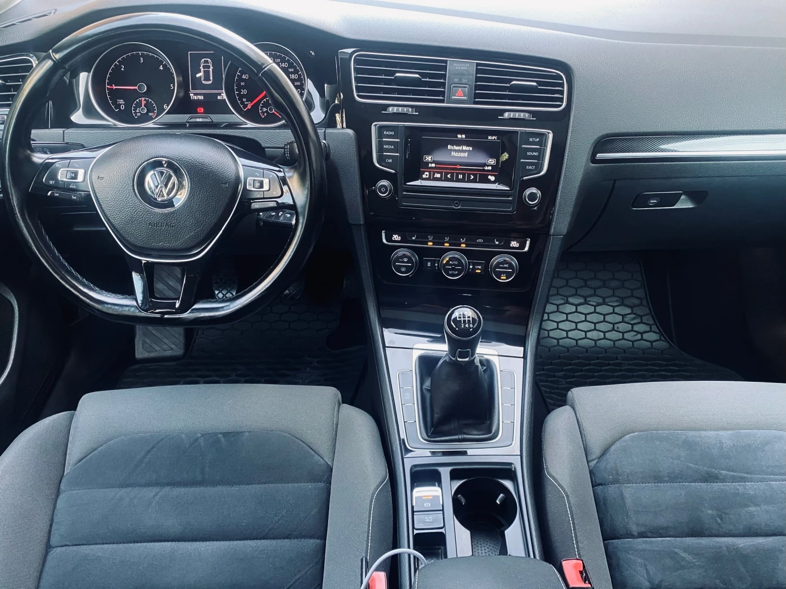 VW Golf 2.0TDI - изображение 3