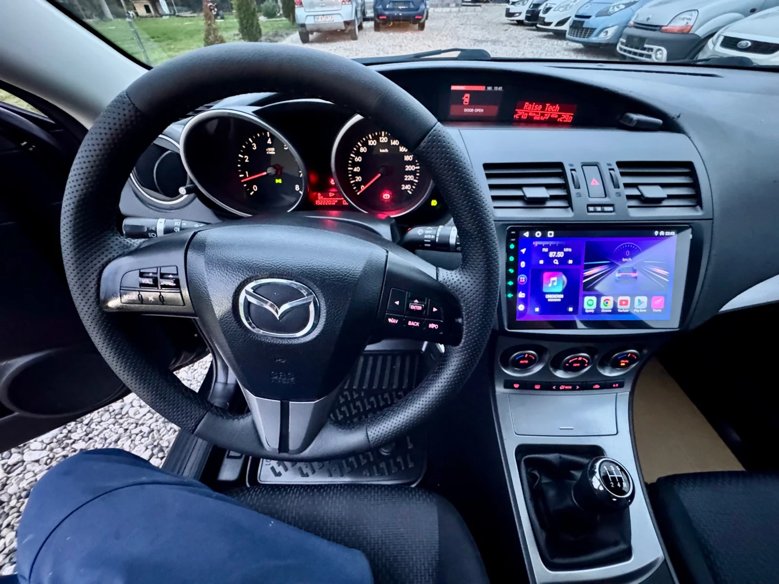 Mazda 3 1.6 105..   | Mobile.bg   11