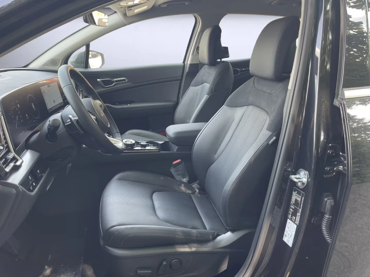 Kia Sportage 1.6PHEV/252HP/PLUG&RIDE/PANO/MEMORY/ACC/AMBI/981f | Mobile.bg � ����������� 6