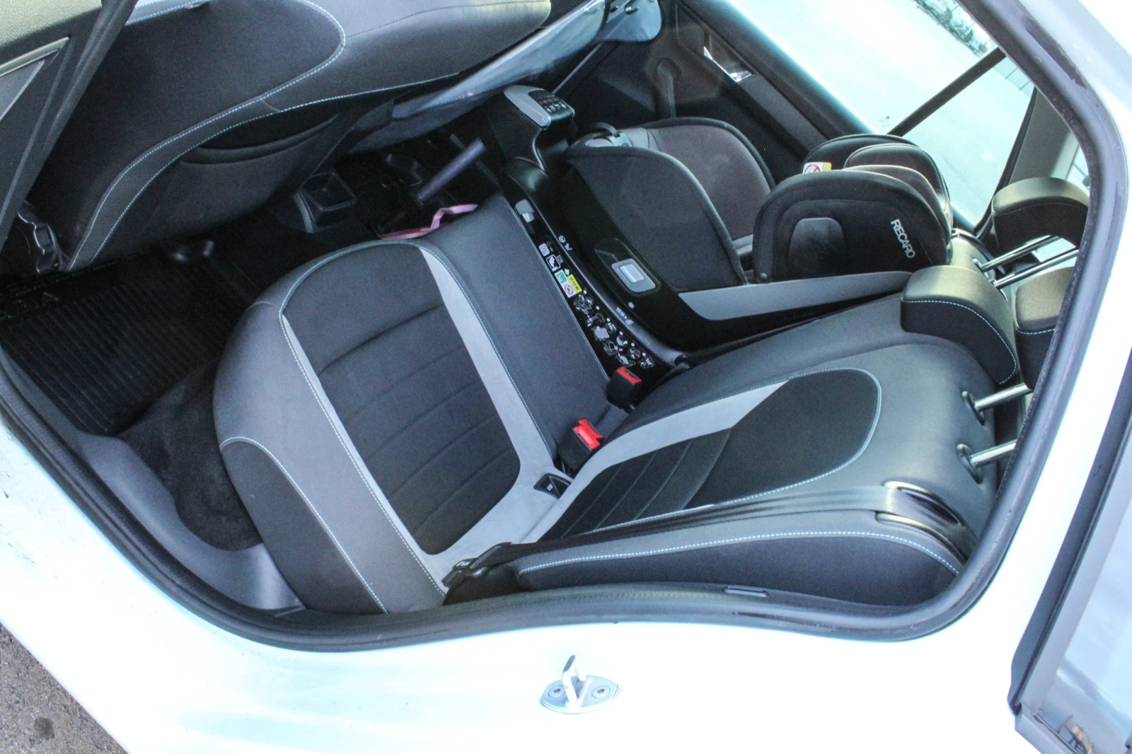 Skoda Fabia 1.4Tdi JOY ������� ���������� | Mobile.bg � ����������� 11