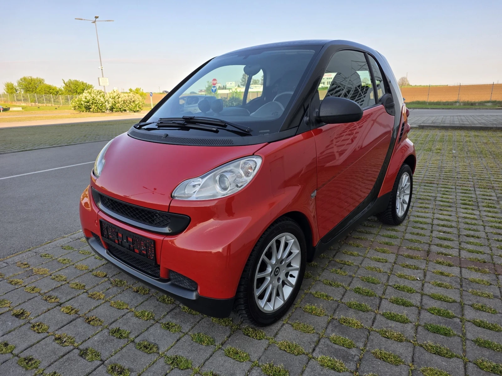 Smart Fortwo 1.0i. 70k.c