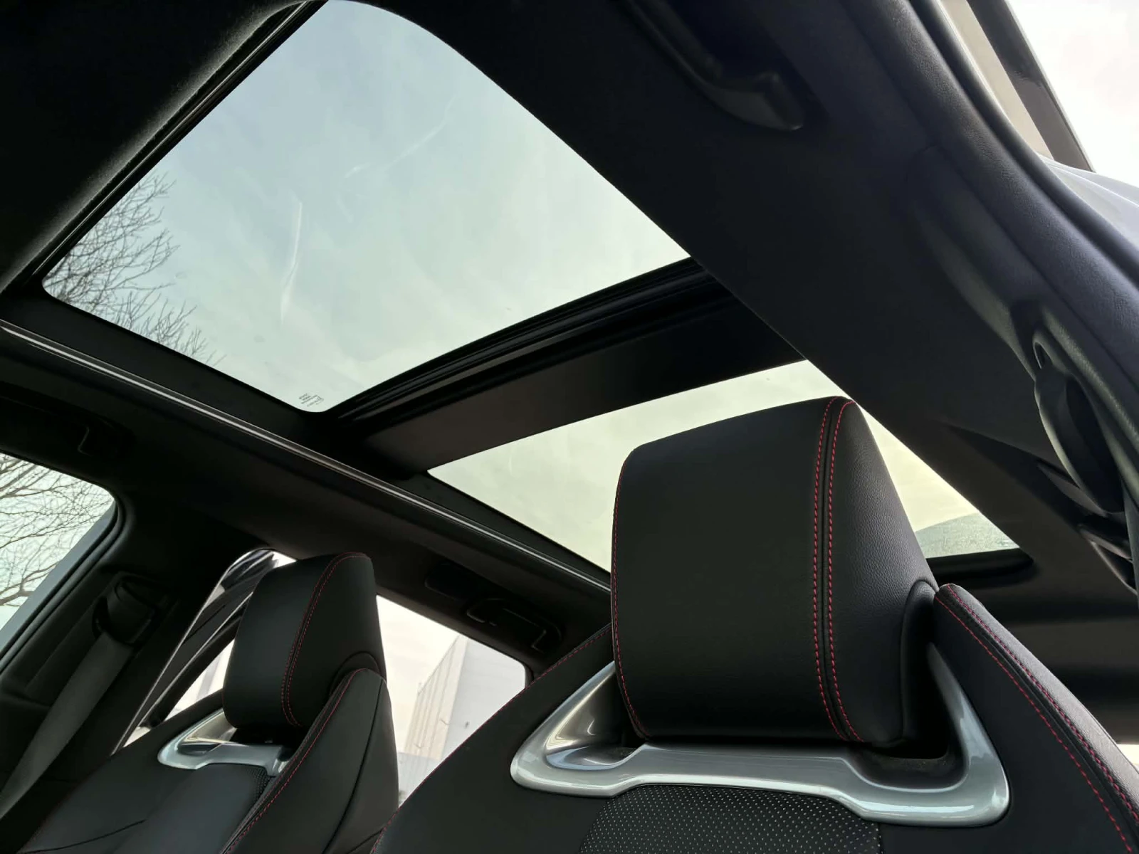 Toyota Corolla TS GR, снимка 11 - Автомобили и джипове - 53684913