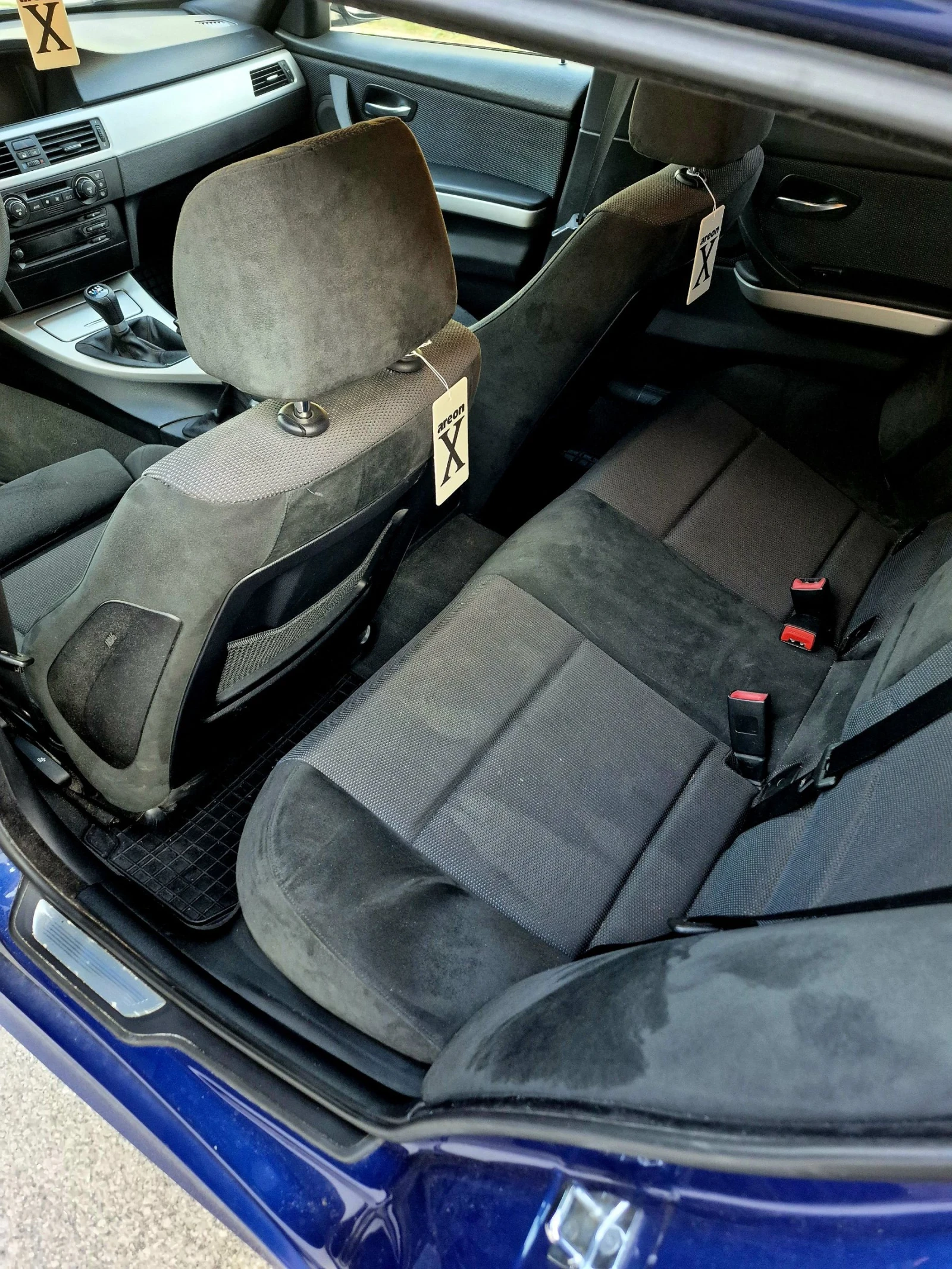BMW 320, снимка 12 - Автомобили и джипове - 54418079