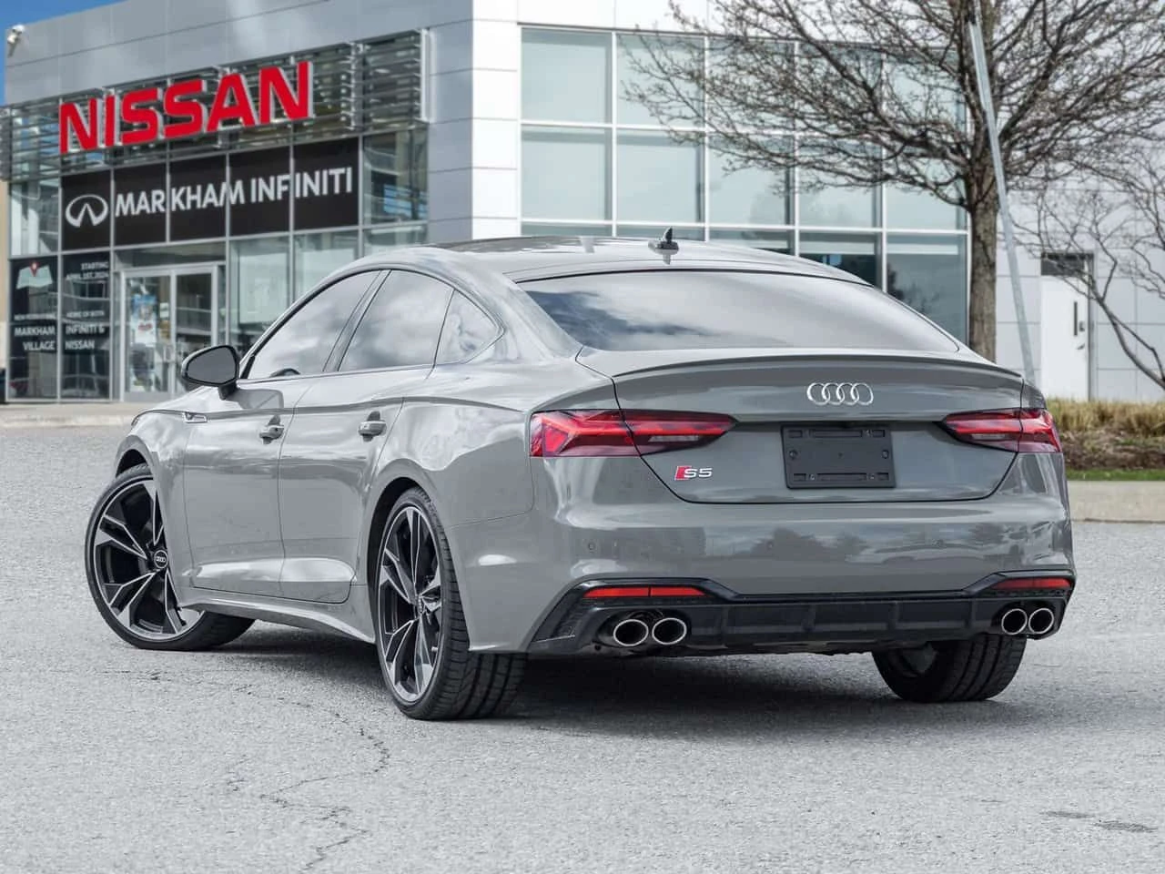 Audi S5 quattro Technik  CARFAX, снимка 4 - Автомобили и джипове - 54678919