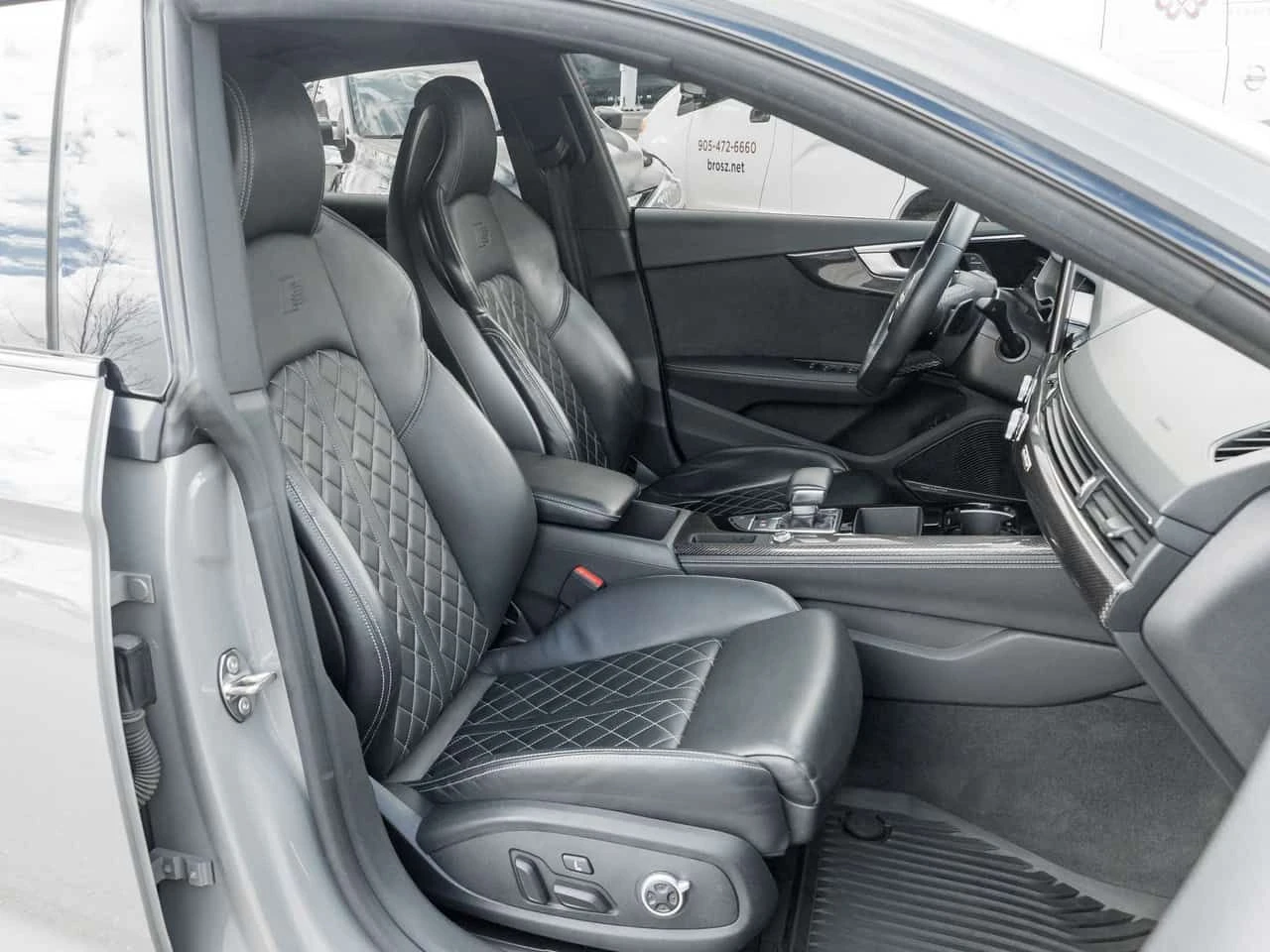 Audi S5 quattro Technik  CARFAX, снимка 16 - Автомобили и джипове - 54678919
