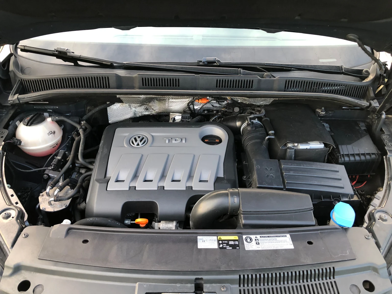 VW Sharan 2.0 TDI LIFE , снимка 15 - Автомобили и джипове - 54976903