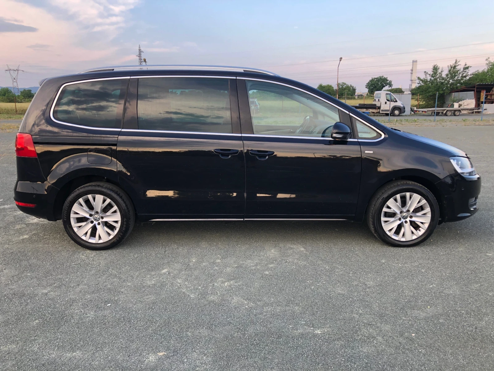 VW Sharan 2.0 TDI LIFE , снимка 7 - Автомобили и джипове - 54976903