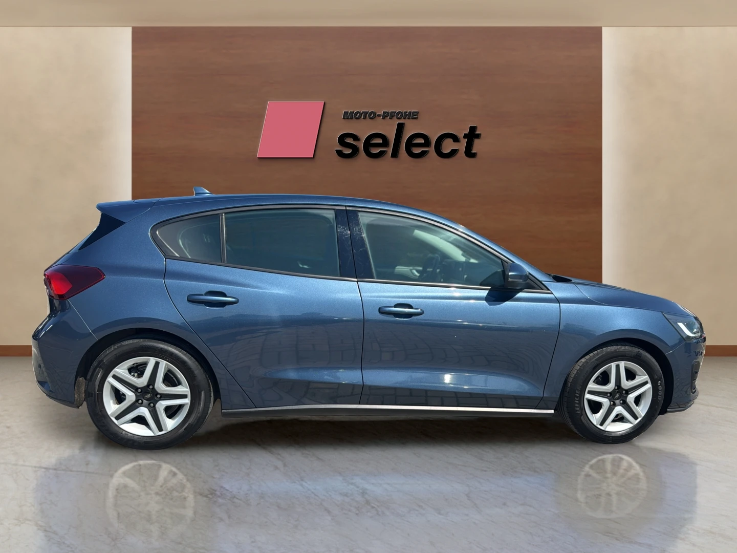Ford Focus 1.0 EcoBoost, снимка 5 - Автомобили и джипове - 55158044