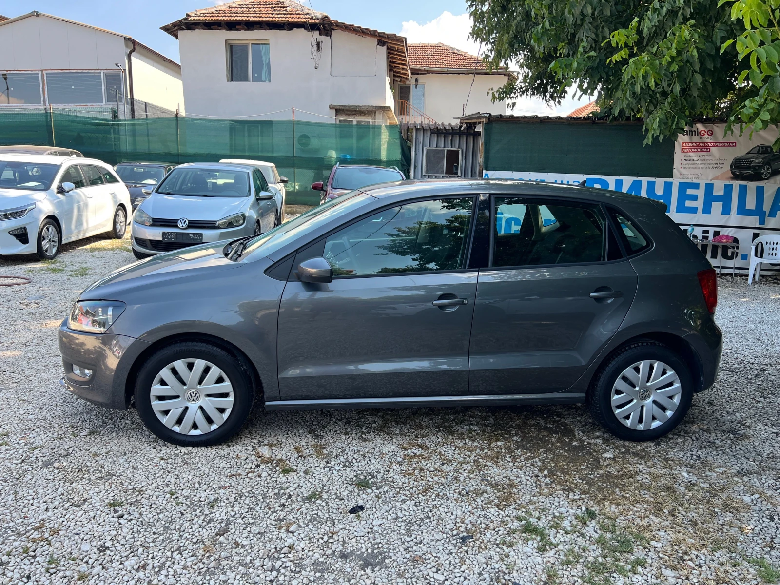 VW Polo 1, 6Фабричнан газова уредба , снимка 2 - Автомобили и джипове - 55577458
