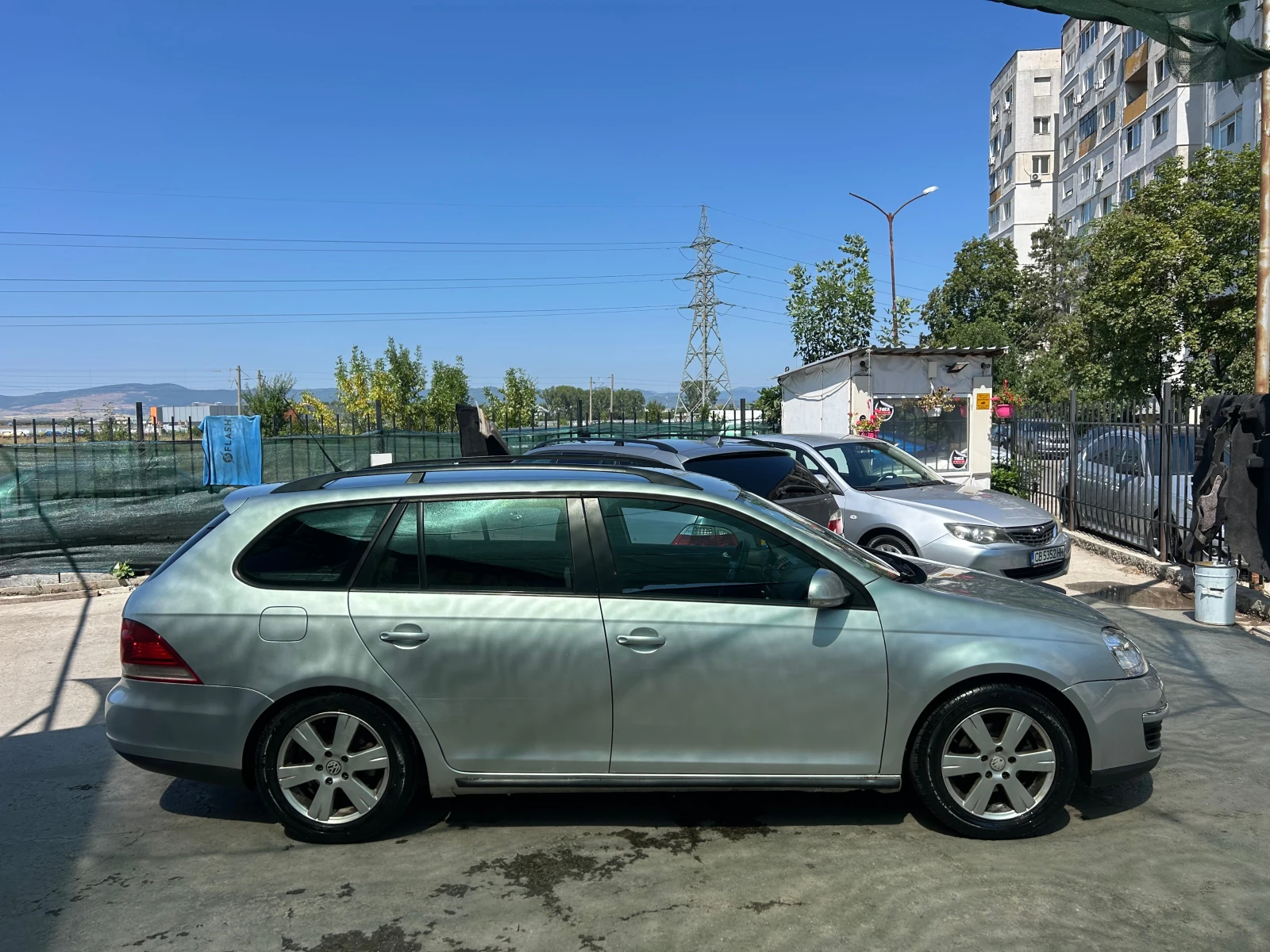 VW Golf 1.9 TDI 105 Вс Платено, снимка 4 - Автомобили и джипове - 55633539