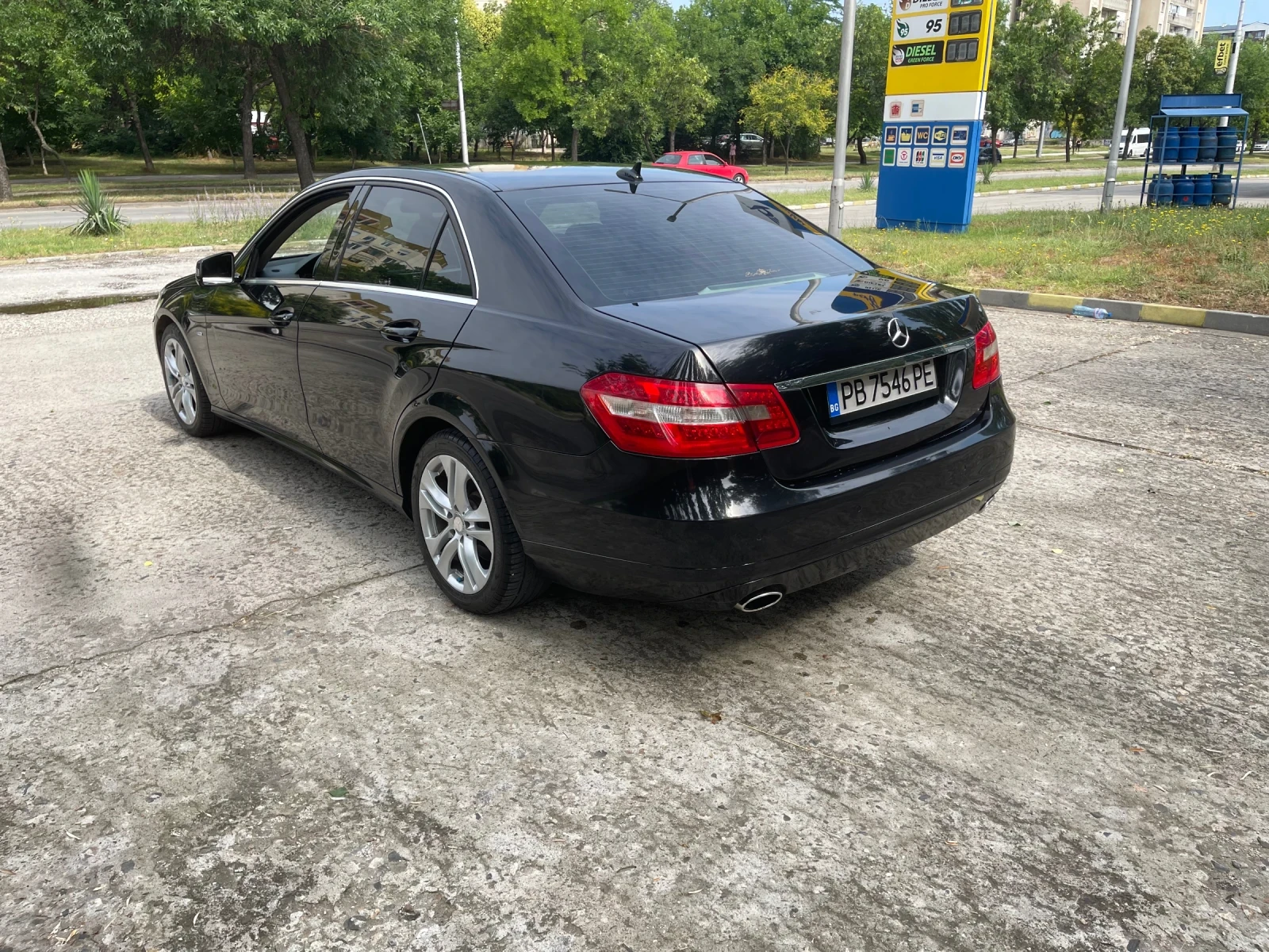 Mercedes-Benz E 350, снимка 7 - Автомобили и джипове - 55668138