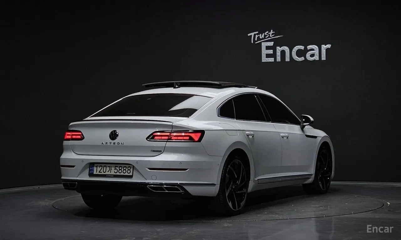 VW Arteon  R LIINE 4Motion / СЕРТИФИКАТ ЗА ОТЛИЧНО КАЧЕСТВО , снимка 2 - Автомобили и джипове - 55924466
