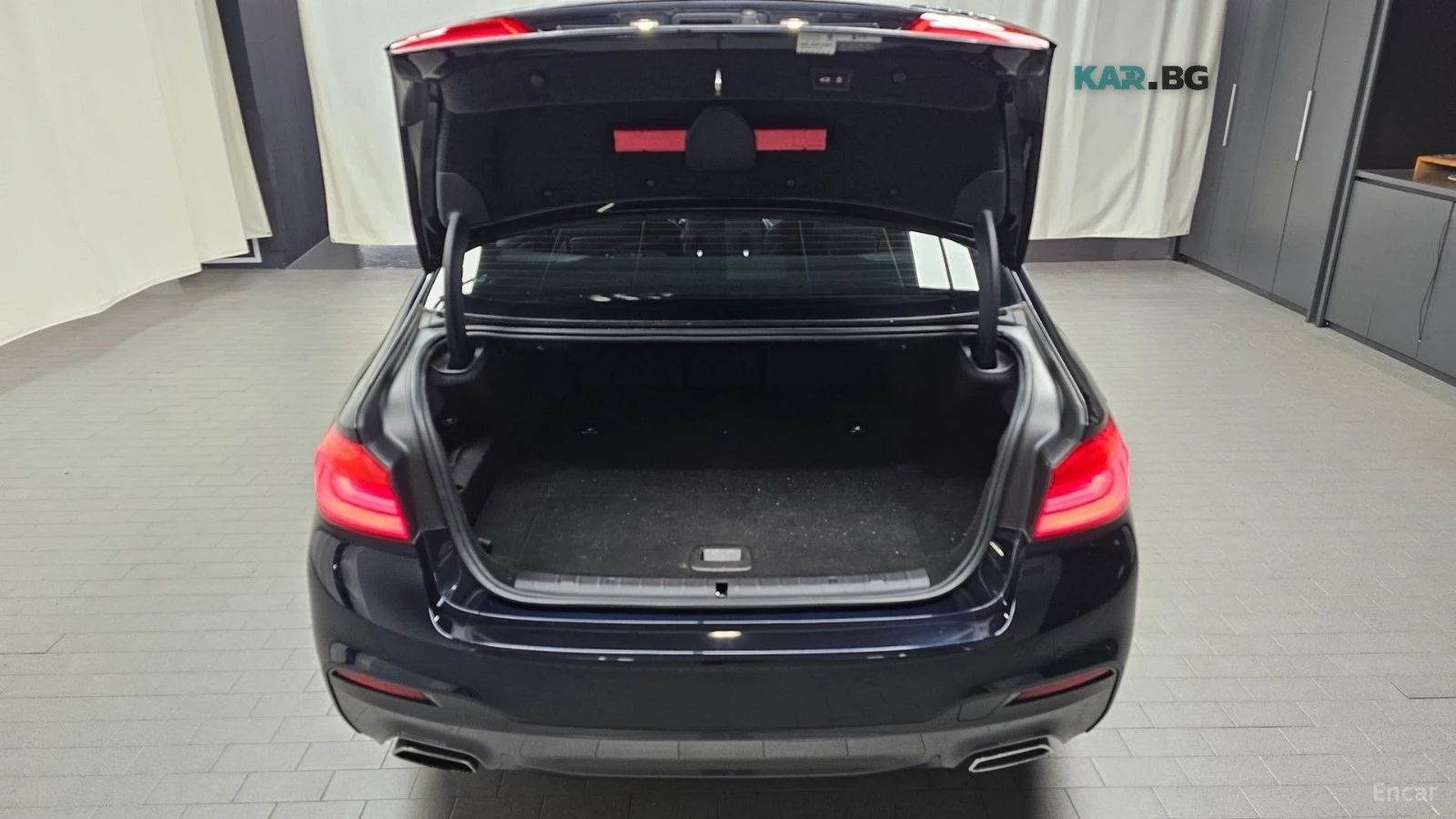 BMW 530E M SPORT* КОЖА* ПОДГРЕВ* HEADUP* 360* PANO, снимка 16 - Автомобили и джипове - 56061520