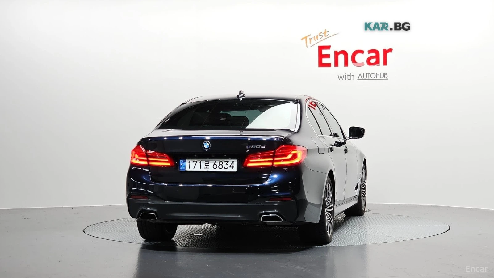 BMW 530E M SPORT* КОЖА* ПОДГРЕВ* HEADUP* 360* PANO, снимка 4 - Автомобили и джипове - 56061520