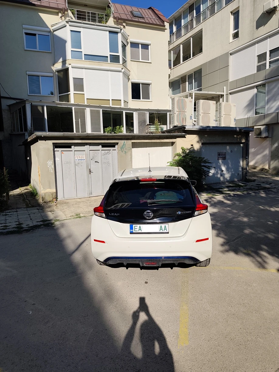 Nissan Leaf  Tekna, снимка 7 - Автомобили и джипове - 56131080