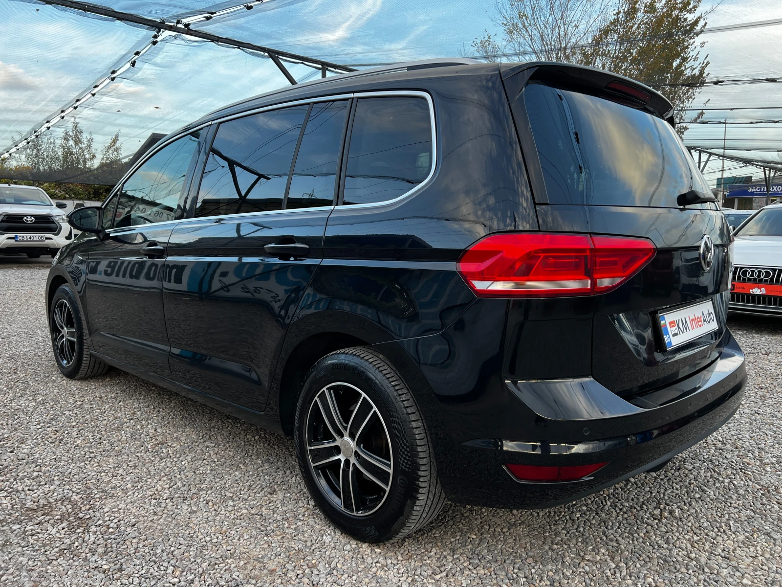 VW Touran 1.6TDI HIGHLINE/NAVI/6+ 1/������/EURO-6B | Mobile.bg � ����������� 5