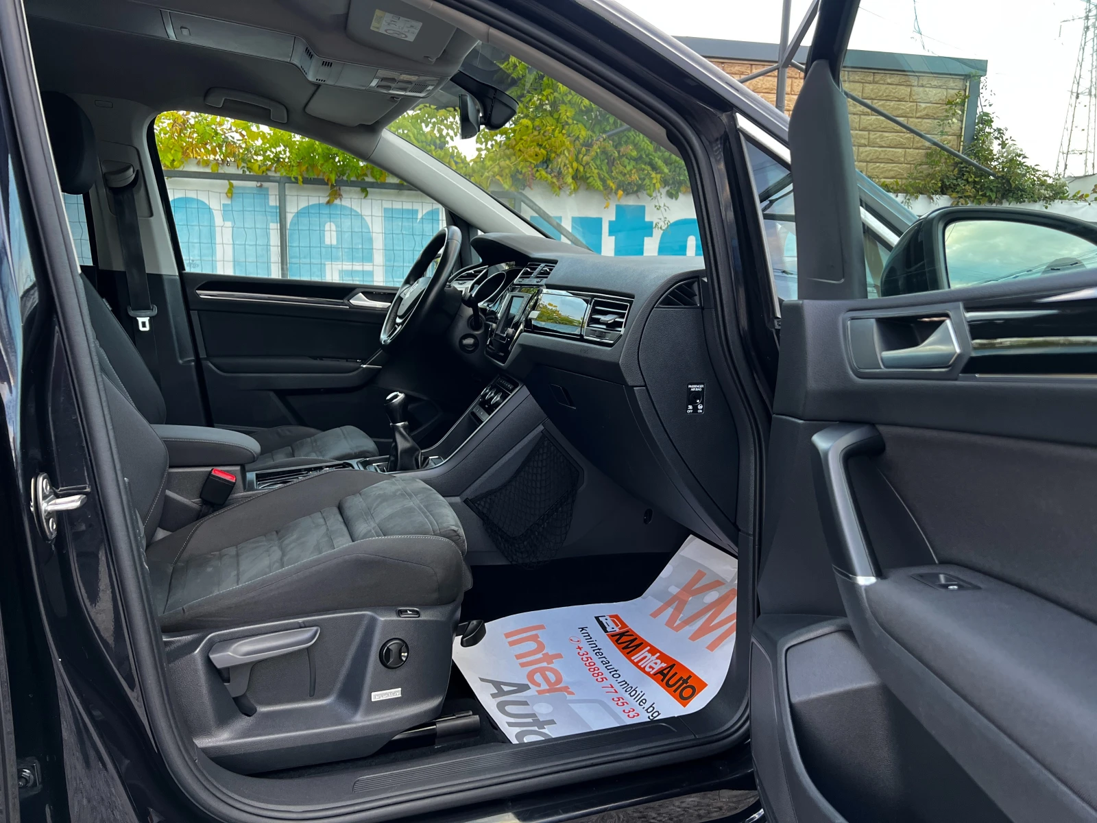 VW Touran 1.6TDI HIGHLINE/NAVI/6+ 1/������/EURO-6B | Mobile.bg � ����������� 12