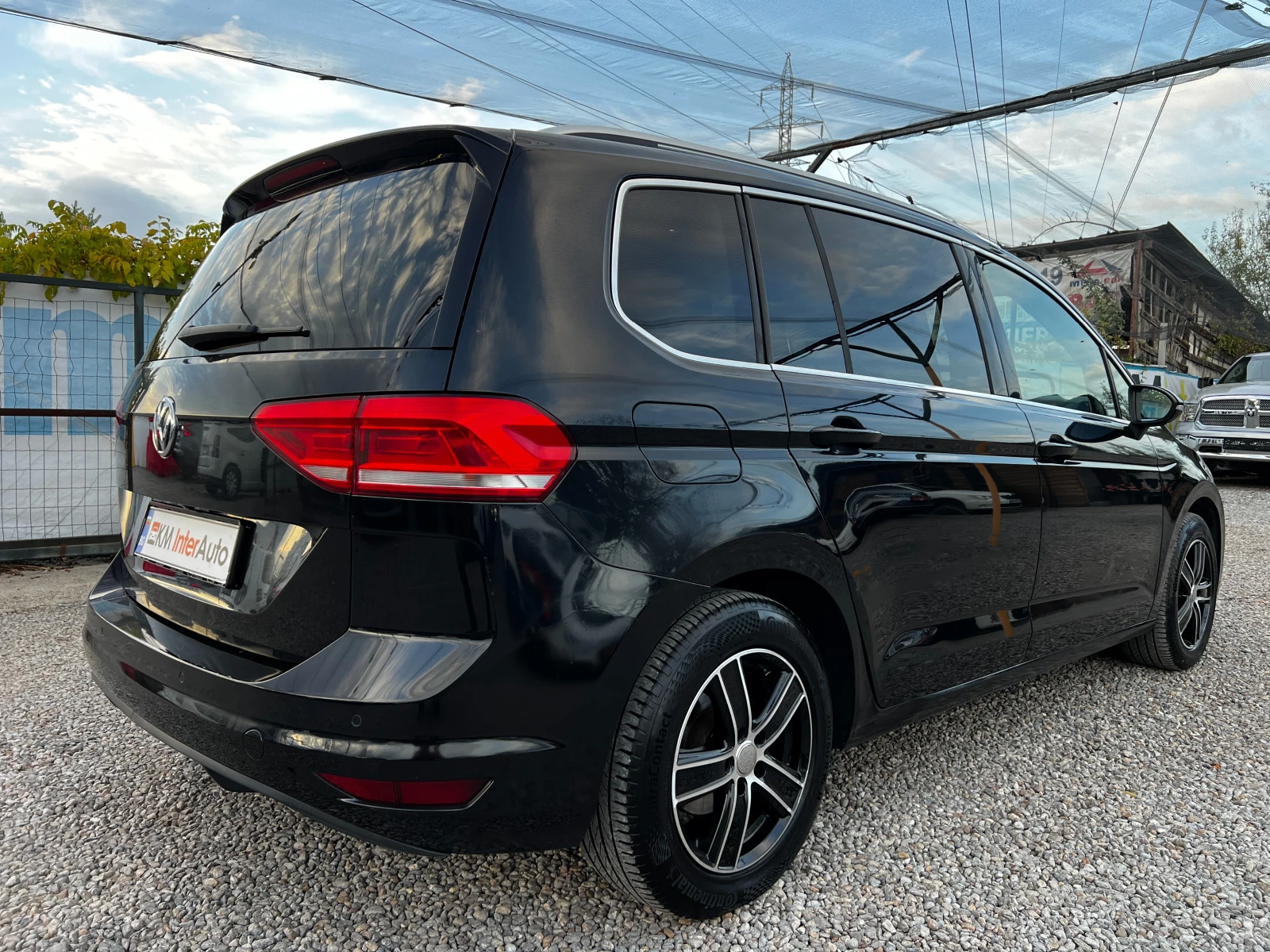 VW Touran 1.6TDI HIGHLINE/NAVI/6+ 1/������/EURO-6B | Mobile.bg � ����������� 4