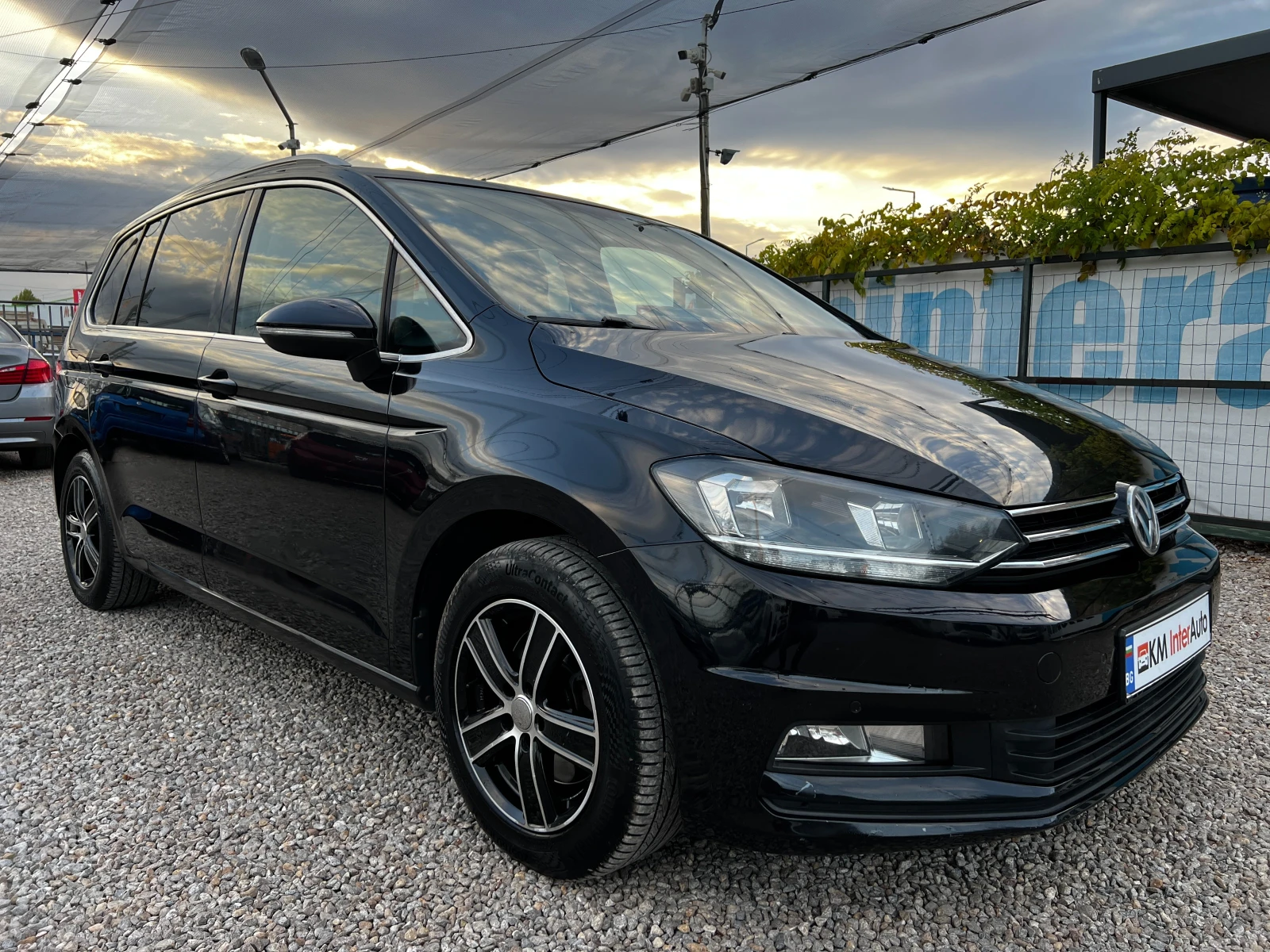 VW Touran 1.6TDI HIGHLINE/NAVI/6+ 1/������/EURO-6B | Mobile.bg � ����������� 3