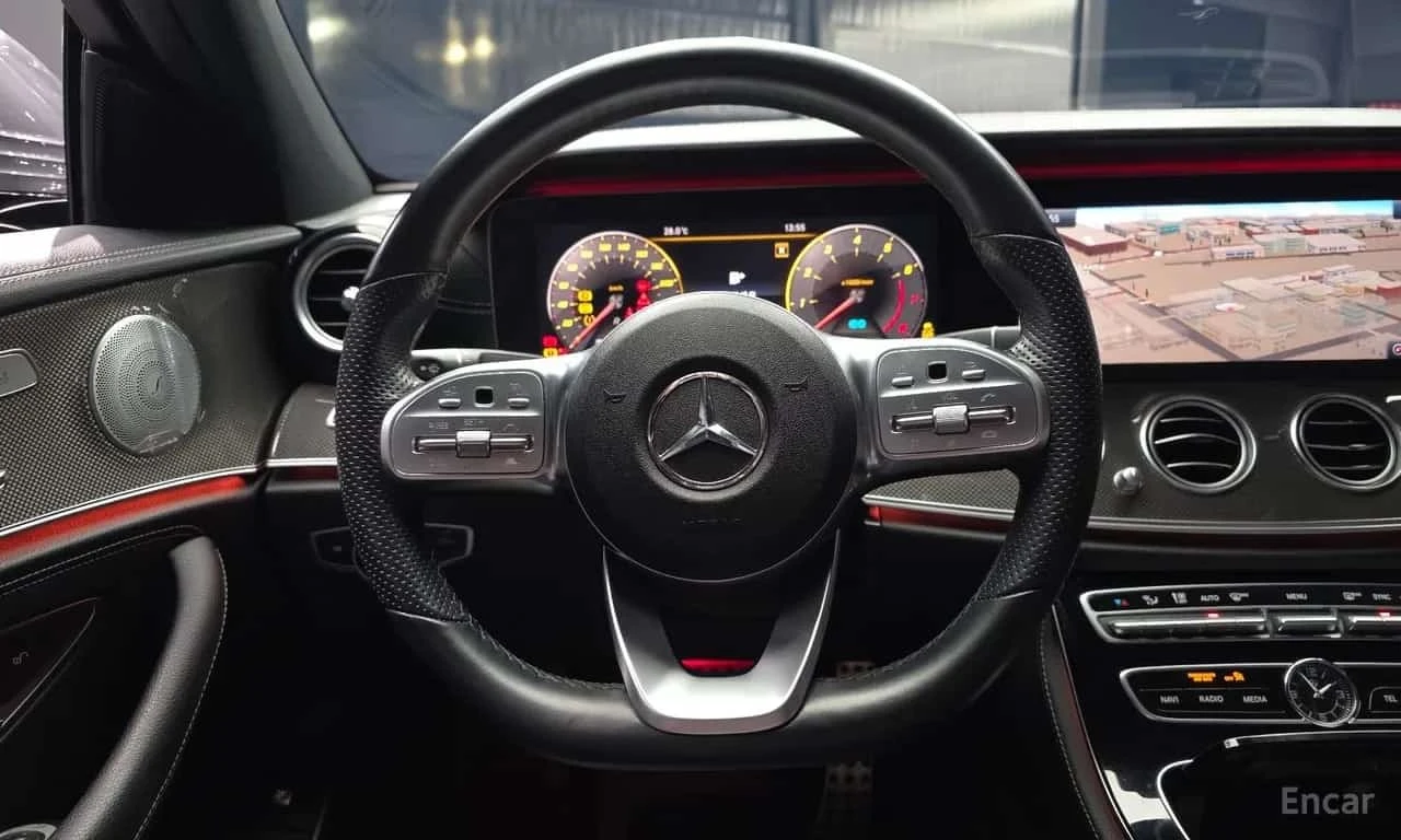 Mercedes-Benz E 350 4MATIC AMG Line/���������/360/�������/����/ | Mobile.bg � ����������� 13