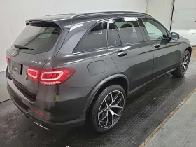 Mercedes-Benz GLC 300 * 4MATIC * CARFAX * 2 КЛЮЧА * ПОДГРЕВИ * PANO, снимка 3