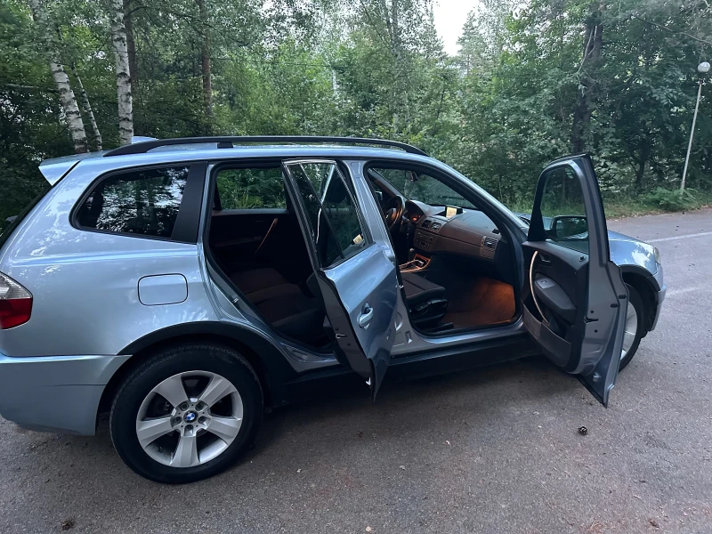 BMW X3, снимка 4 - Автомобили и джипове - 52324306