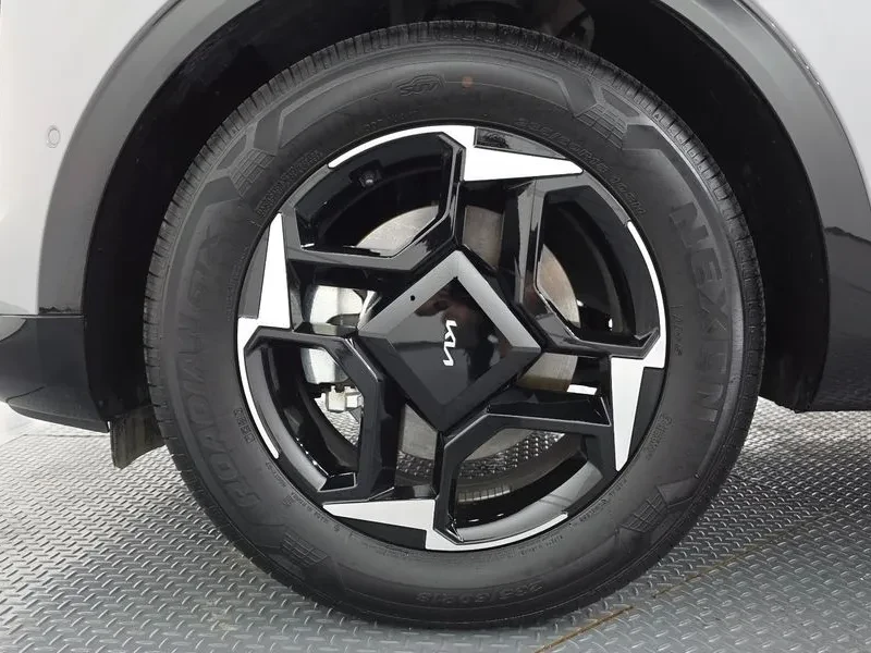 Kia Sportage .6 Turbo 2Wd Signature, снимка 5 - Автомобили и джипове - 55748848