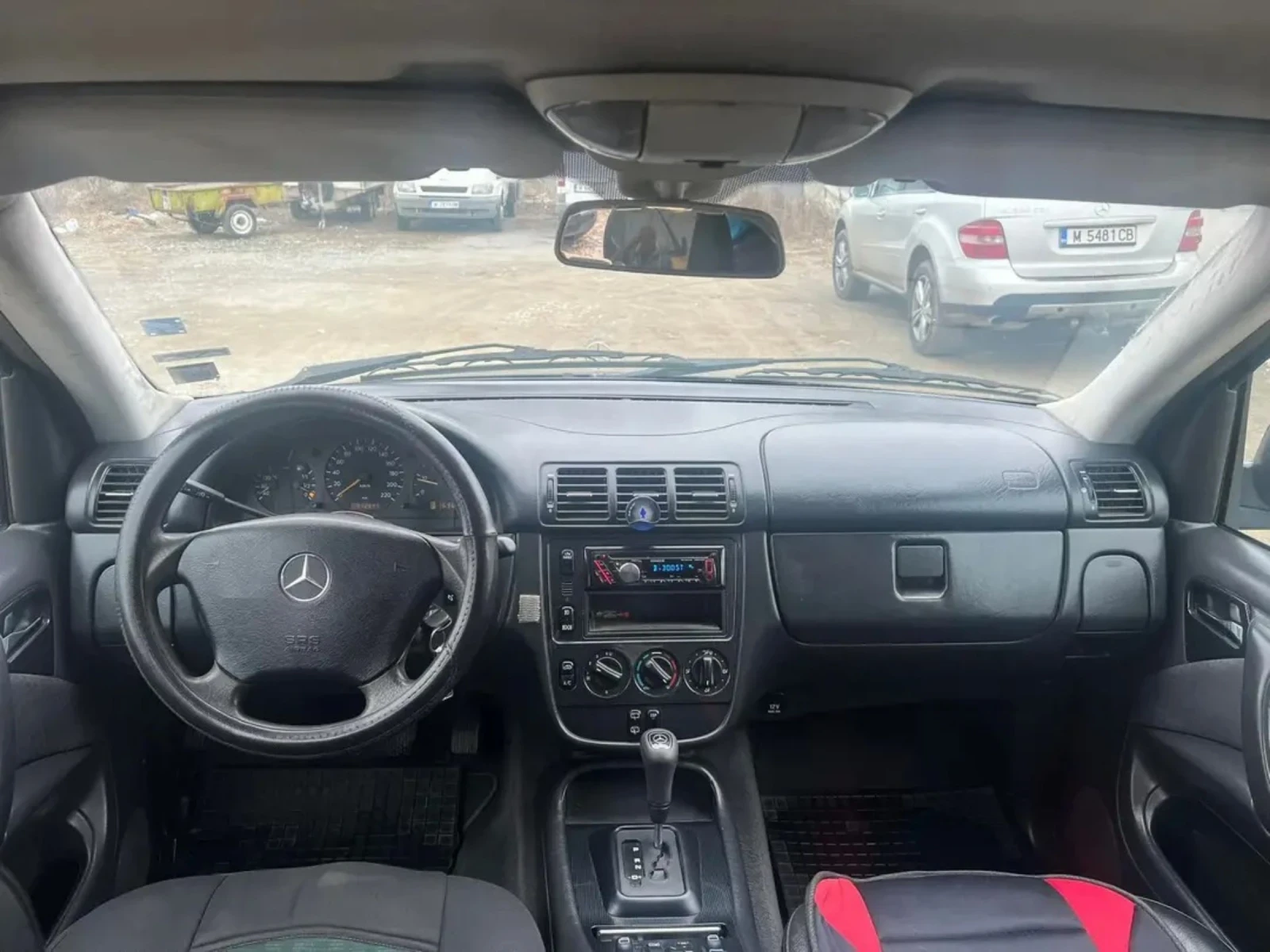 Mercedes-Benz ML 270  - изображение 4