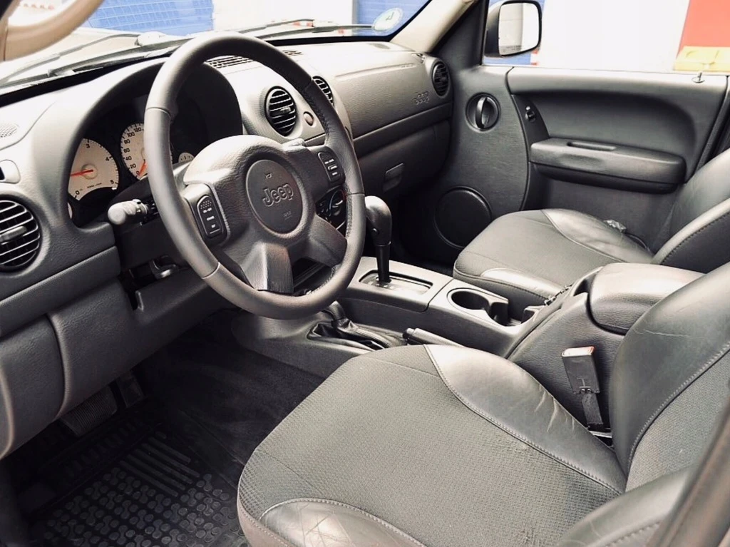 Jeep Cherokee Red river 2.8 CRDI - изображение 2