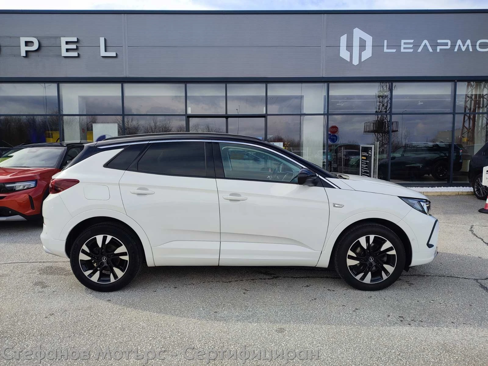Opel Grandland X Business Elegance 1.5 D (130hp) AT8 - изображение 5