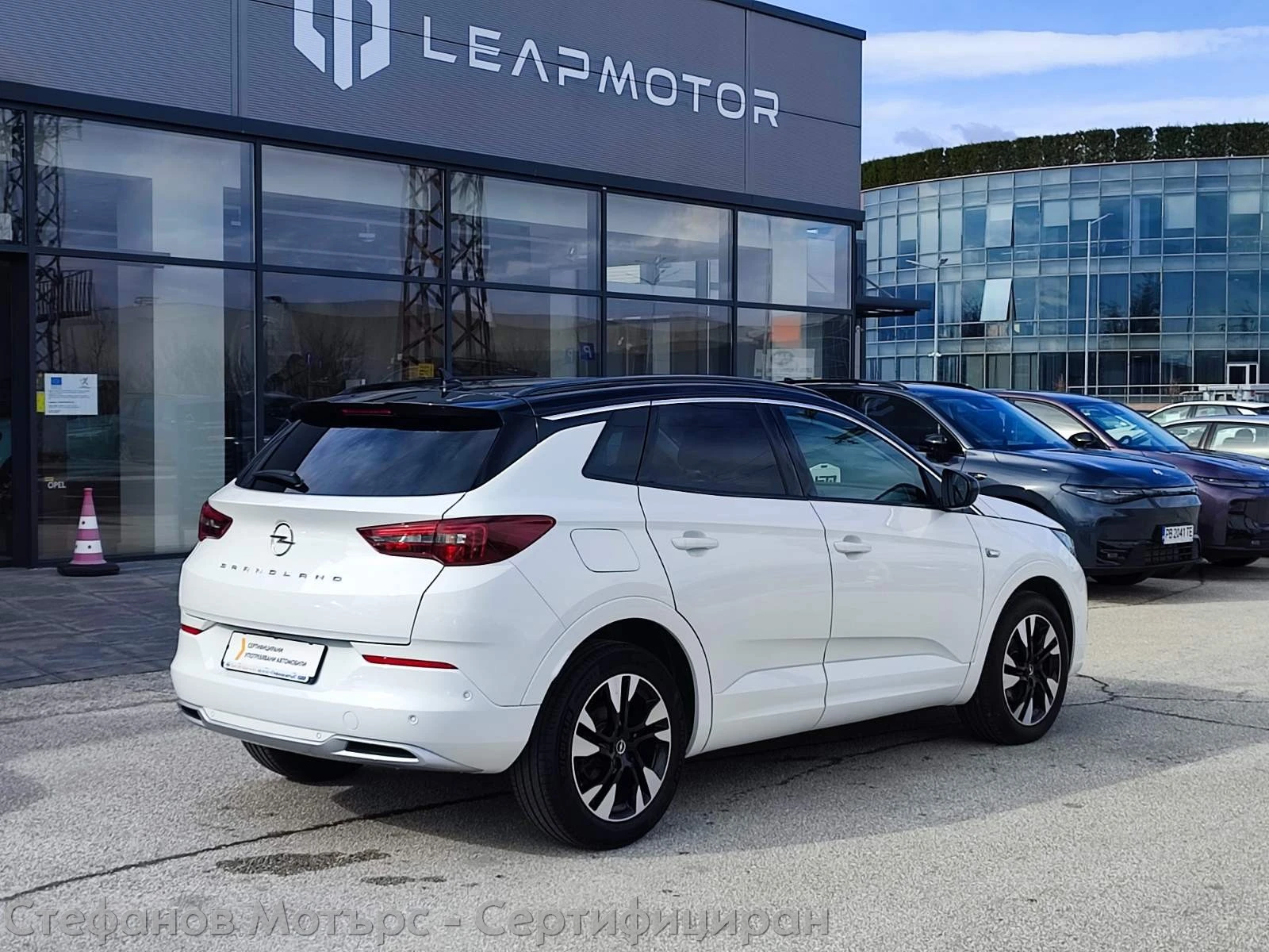 Opel Grandland X Business Elegance 1.5 D (130hp) AT8 - изображение 6