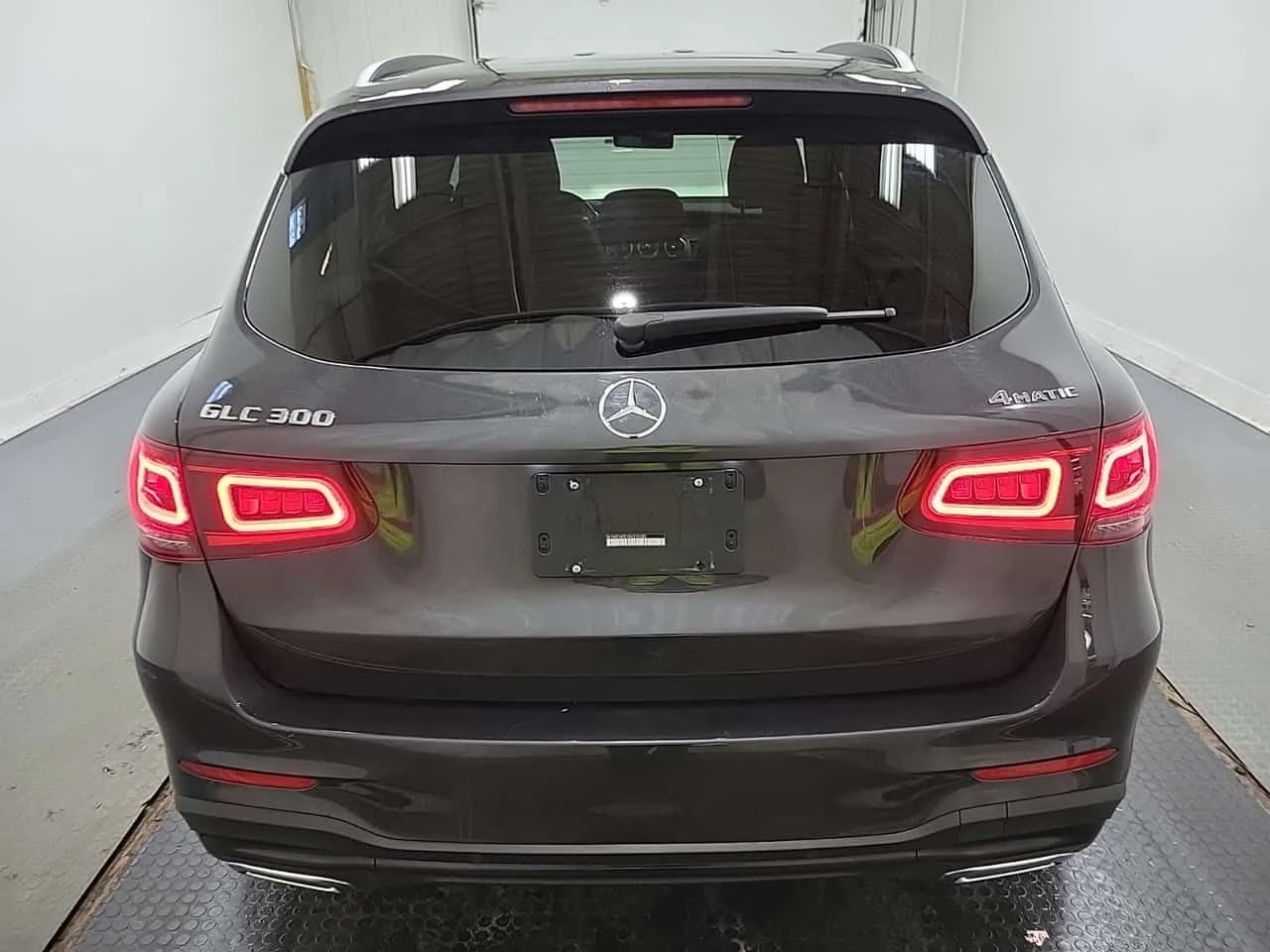 Mercedes-Benz GLC 300 * 4MATIC * CARFAX * 2 КЛЮЧА * ПОДГРЕВИ * PANO, снимка 17 - Автомобили и джипове - 53729671