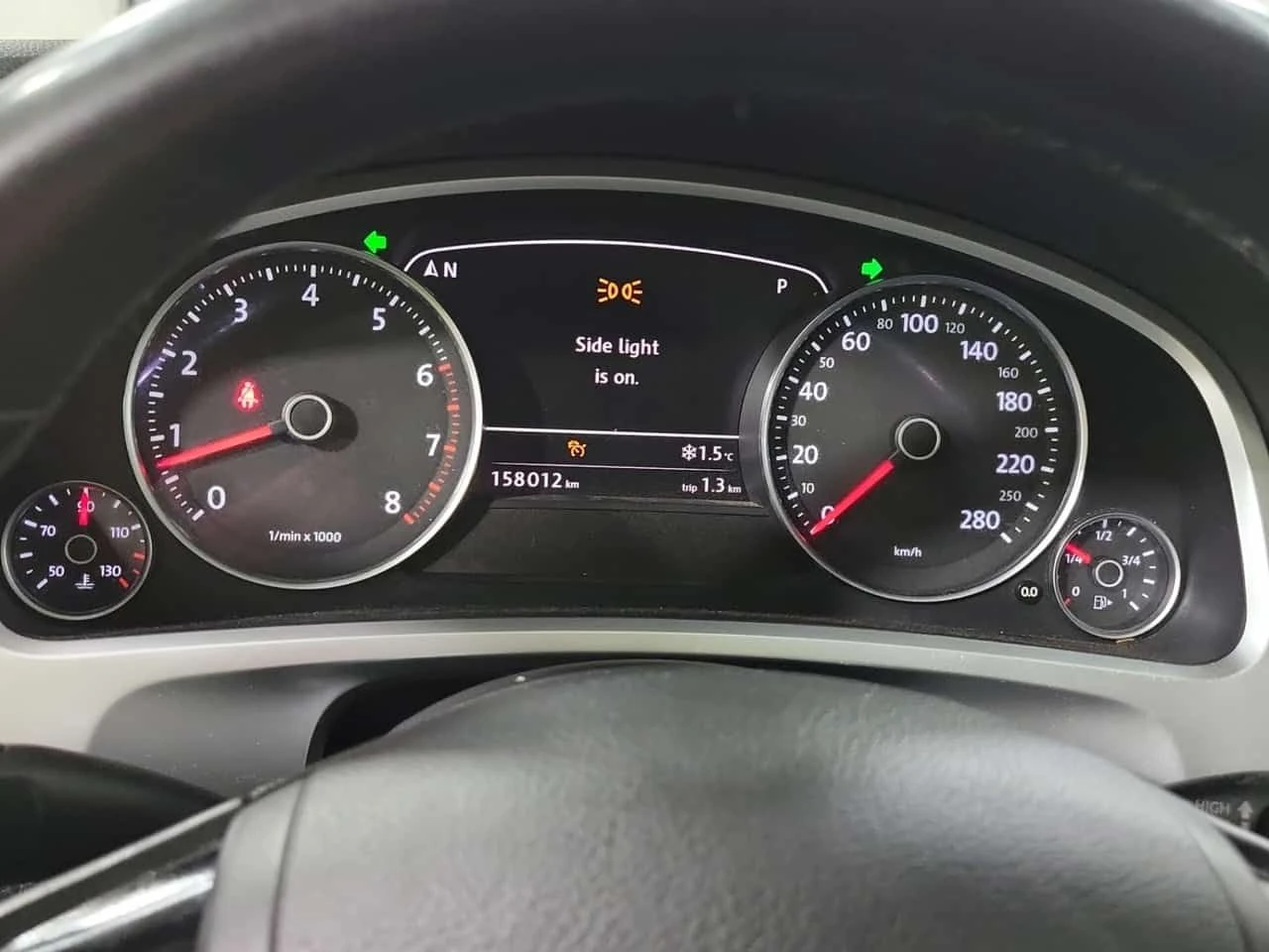 VW Touareg * EXECLINE * CARFAX * ПОДГРЕВИ* ОБДУХВАНЕ* ПАНОРАМ, снимка 9 - Автомобили и джипове - 53864988