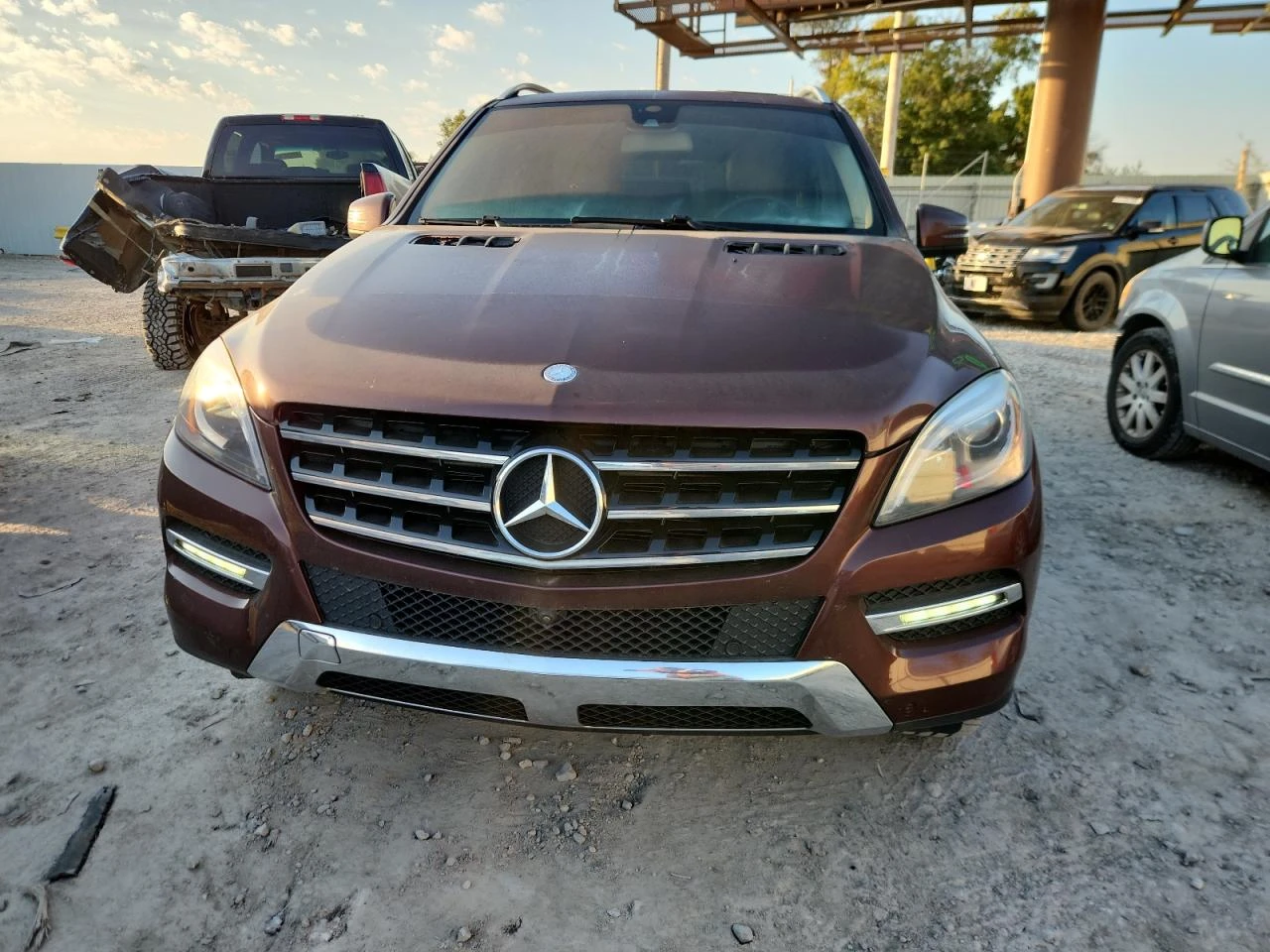 Mercedes-Benz ML 350 * 4MATIC* , снимка 2 - Автомобили и джипове - 53986829