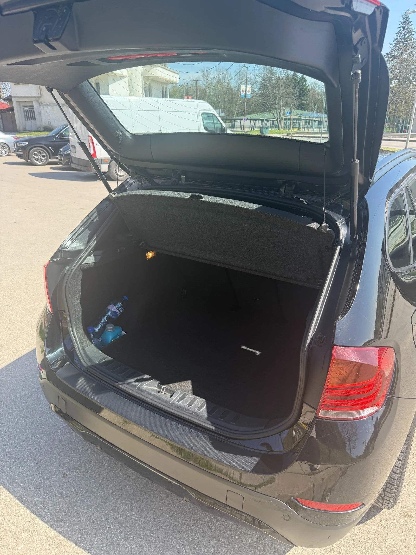 BMW X1 xDrive20d, снимка 13 - Автомобили и джипове - 54285263