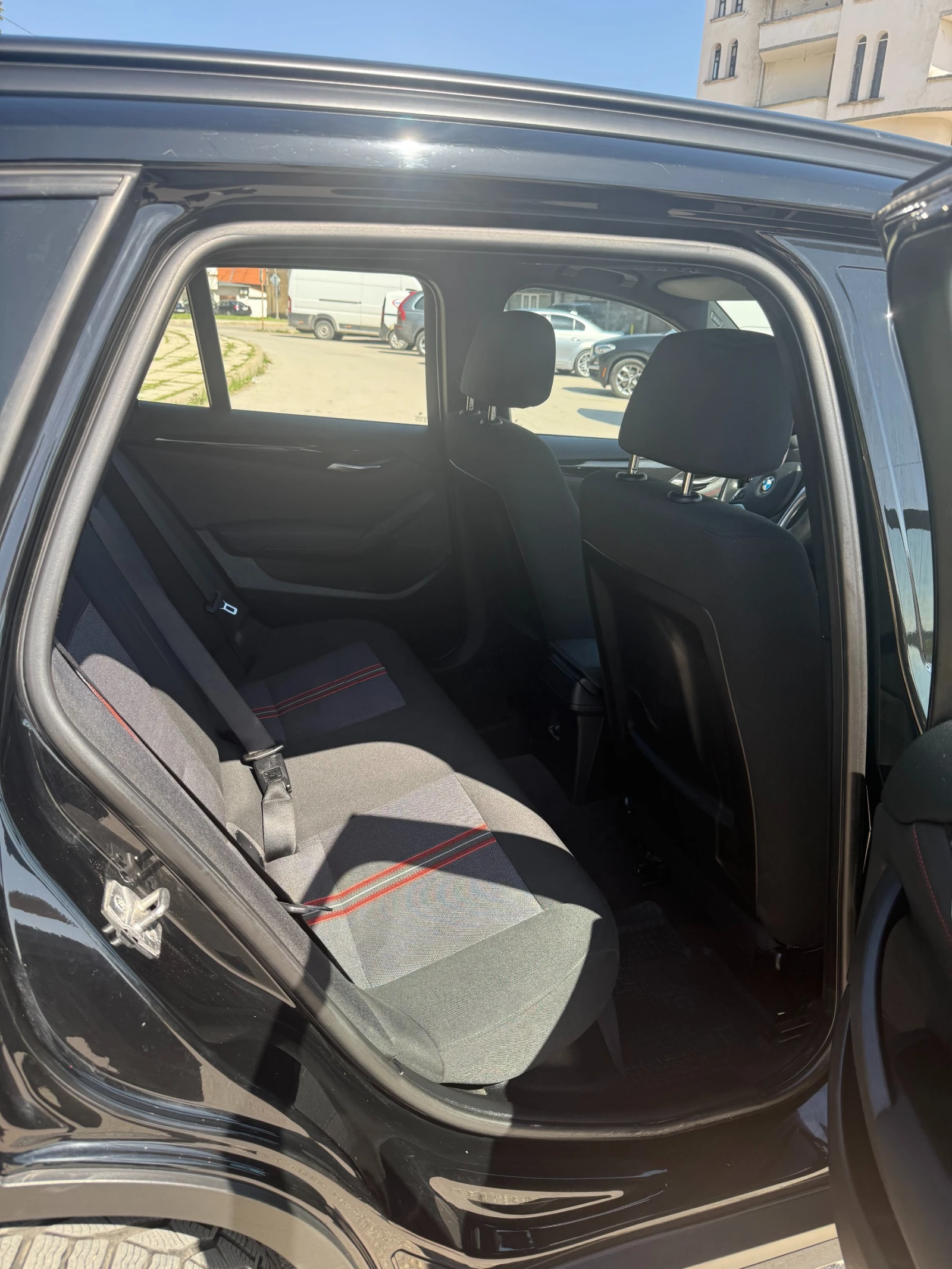 BMW X1 xDrive20d, снимка 11 - Автомобили и джипове - 54285263