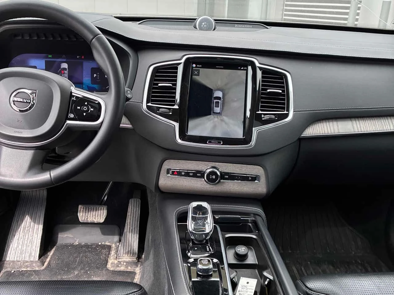 Volvo Xc90 * Ultimate Dark Theme* PANO* KEYLESS* ПОДГРЕВ* , снимка 9 - Автомобили и джипове - 54261805