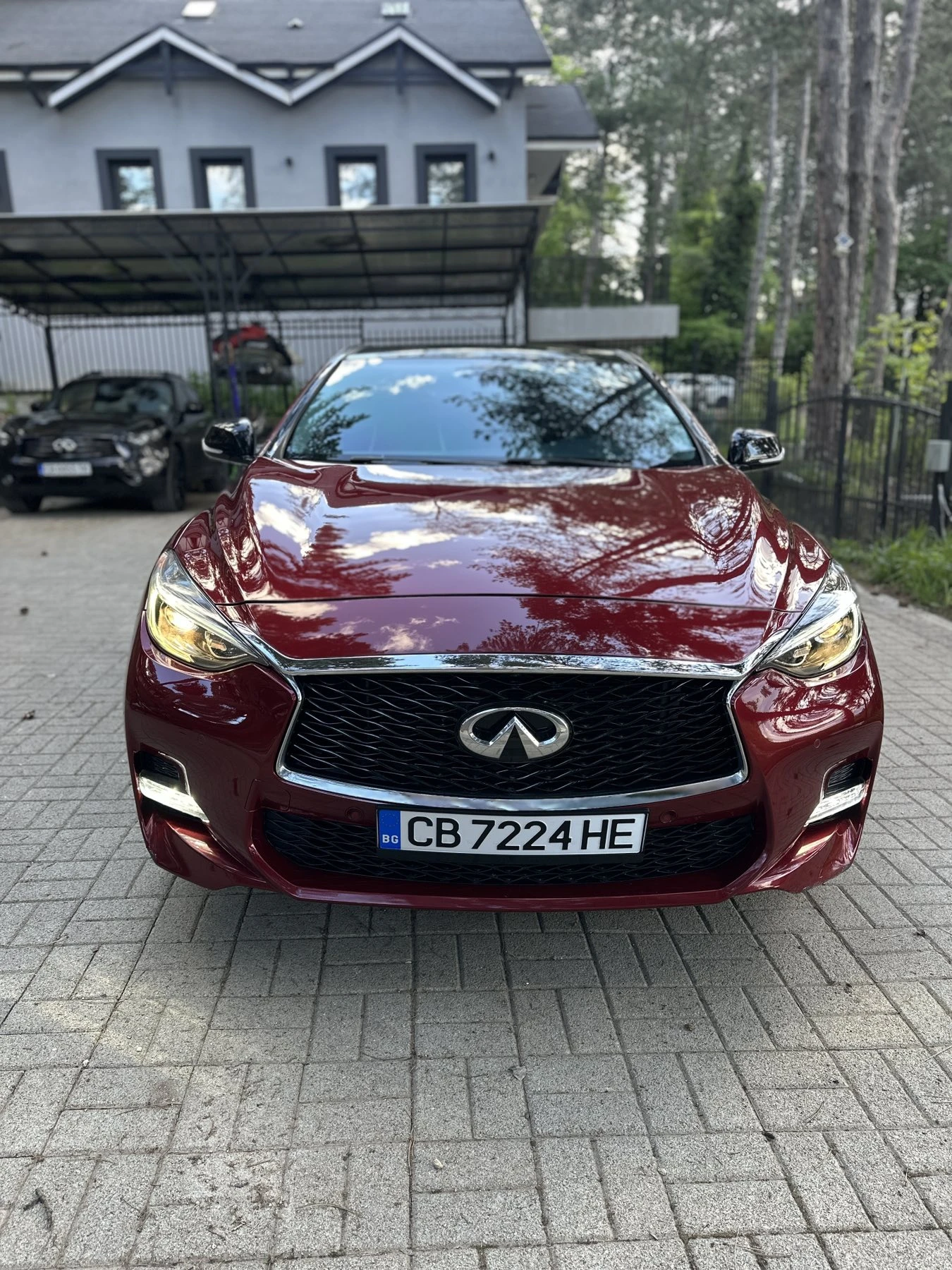 Infiniti QX30 2.0 T , снимка 6 - Автомобили и джипове - 54290263