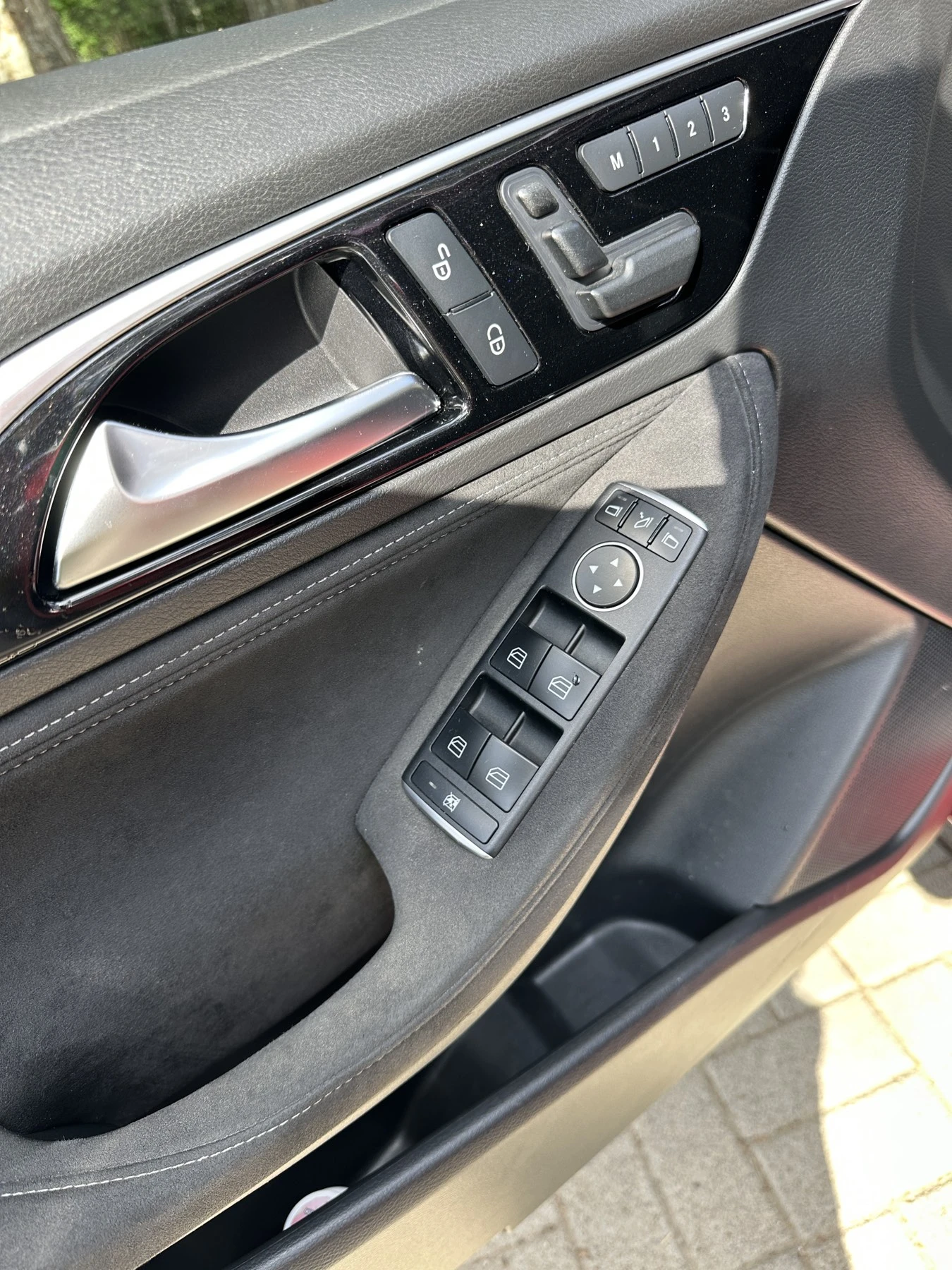 Infiniti QX30 2.0 T , снимка 17 - Автомобили и джипове - 54290263