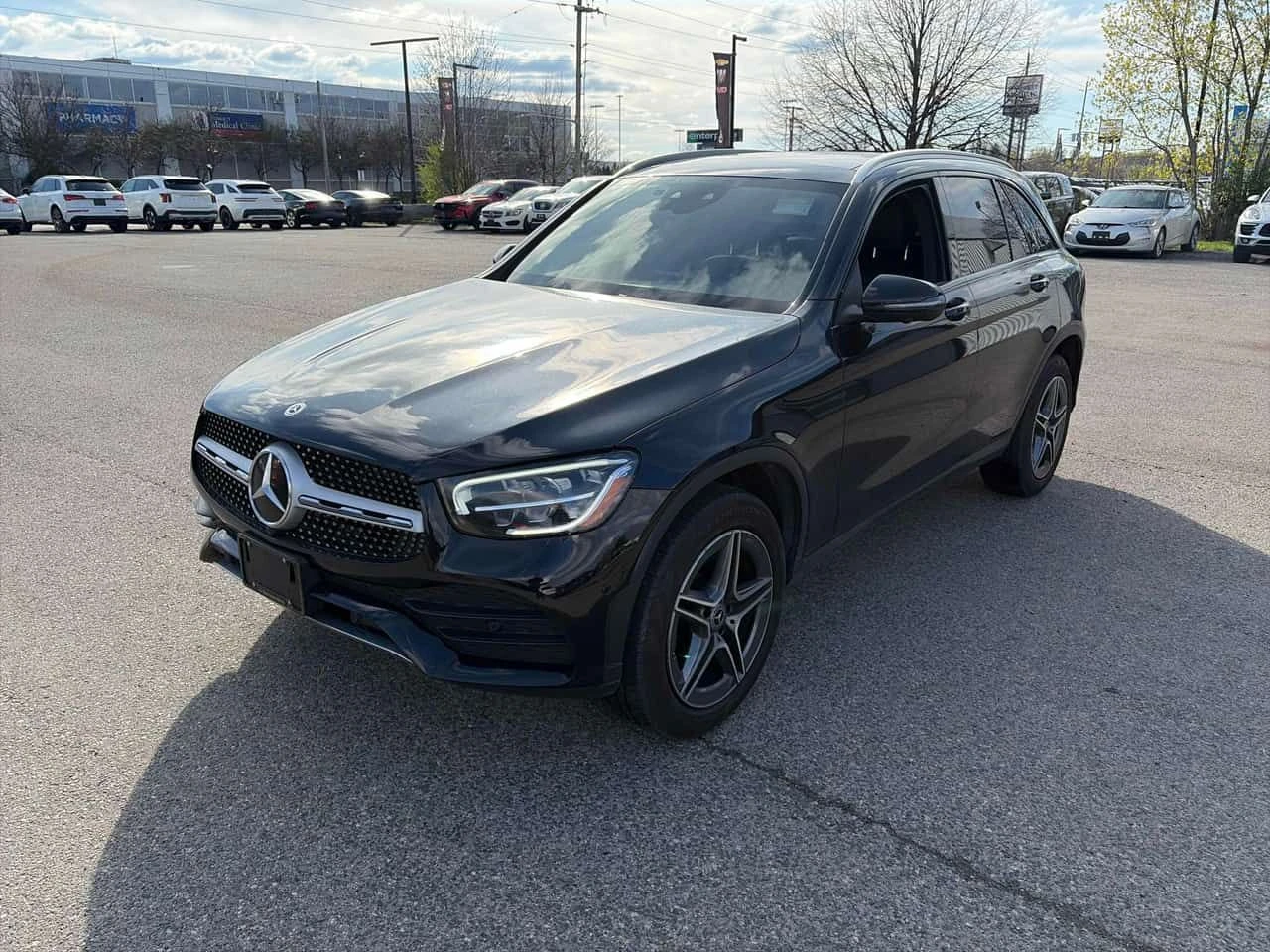 Mercedes-Benz GLC 300 ПОДГРЕВИ * ПАНО * KEYLESS