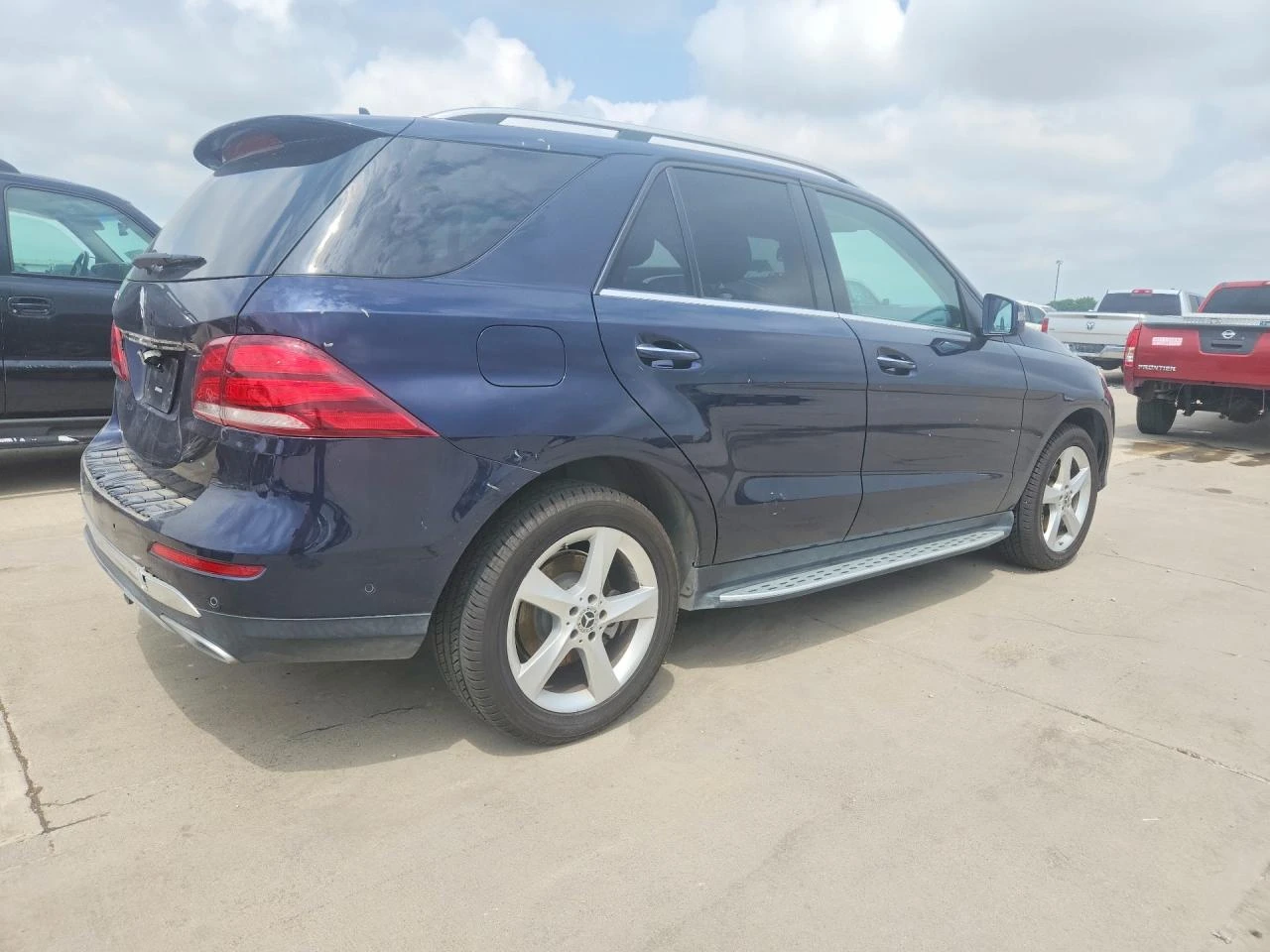 Mercedes-Benz GLE 350 4MATIC #УНИКАТ# !FULL!, снимка 3 - Автомобили и джипове - 54913704