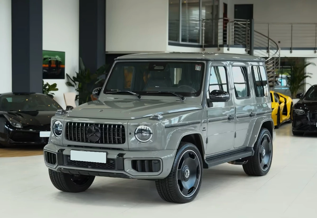 Mercedes-Benz G 63 AMG PERF PACKAGE* MANUFAKTUR* 22* BURMESTER