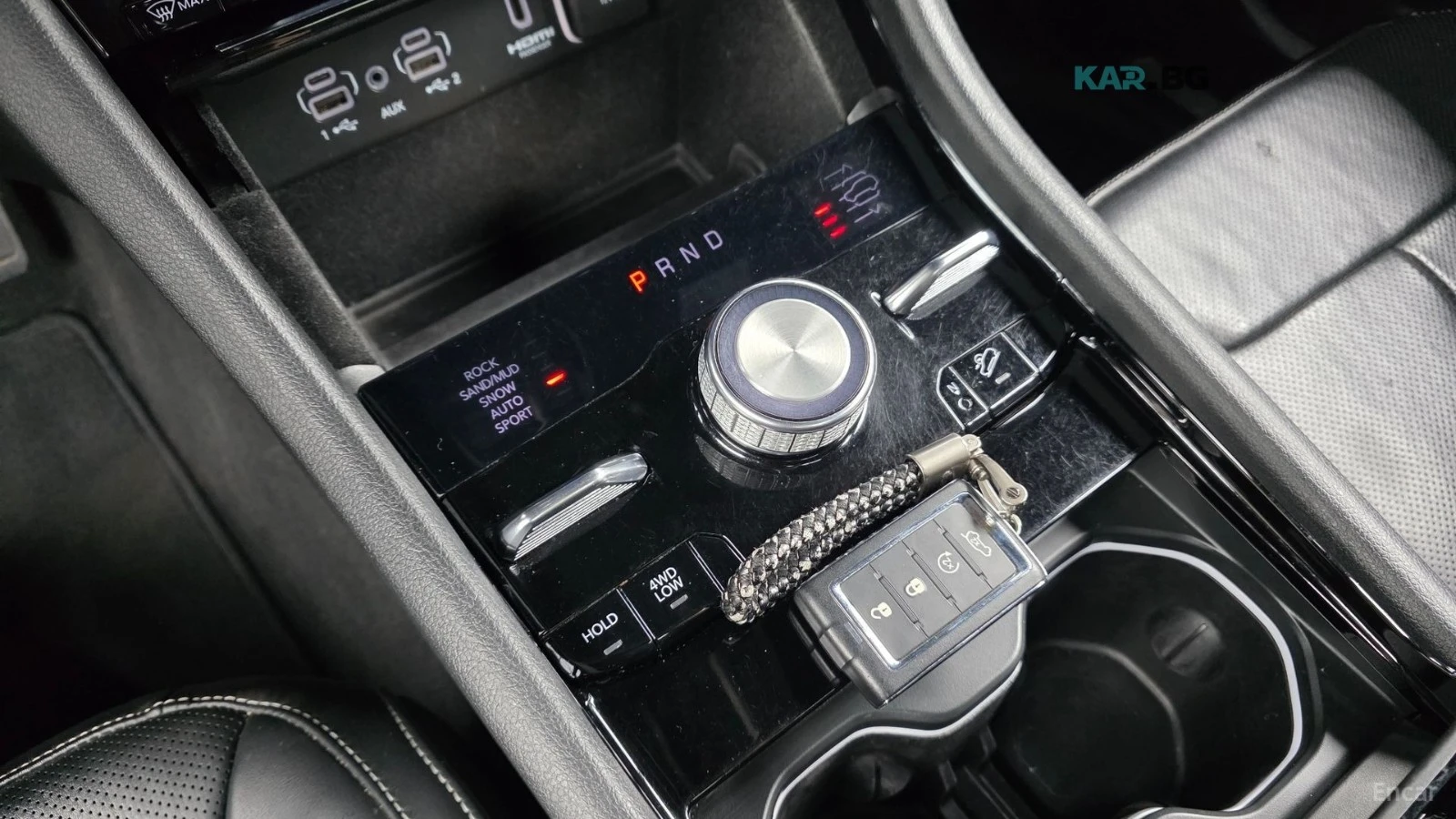Jeep Cherokee * 3.6* L* OVERLAND* ПОДГРЕВ* ОБДХУВАНЕ* ПАНО* 360*, снимка 9 - Автомобили и джипове - 55283862