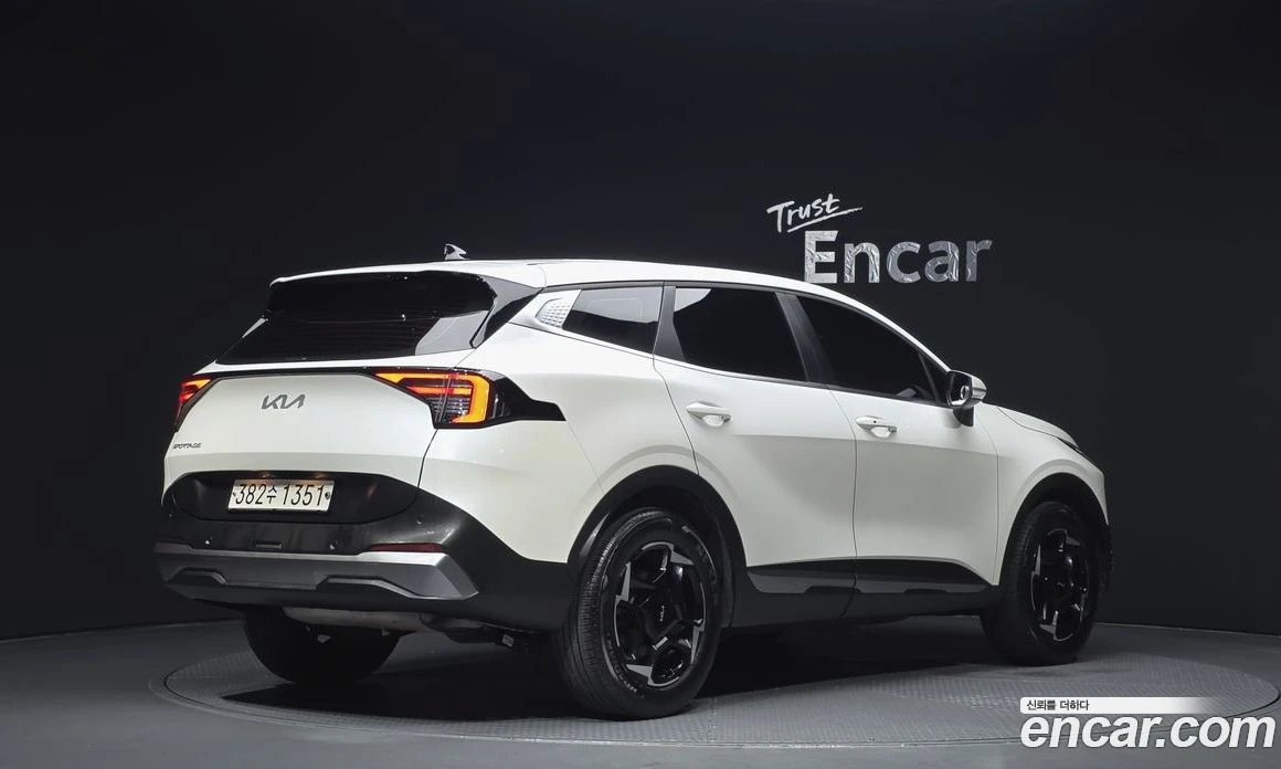 Kia Sportage LPG 2.0 2WD Prestige, снимка 2 - Автомобили и джипове - 55676819